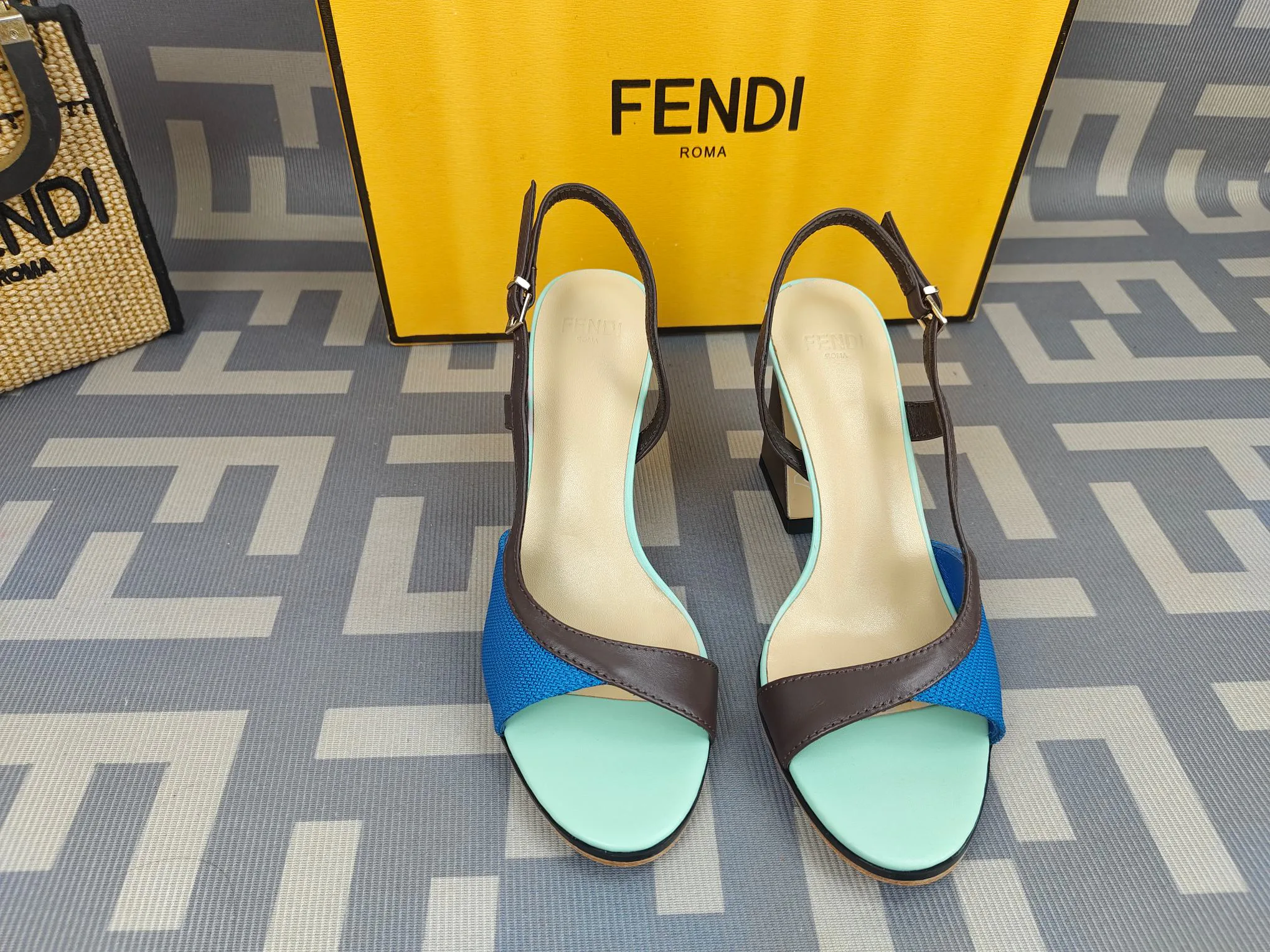 Туфли Женские Fendi 11776679
