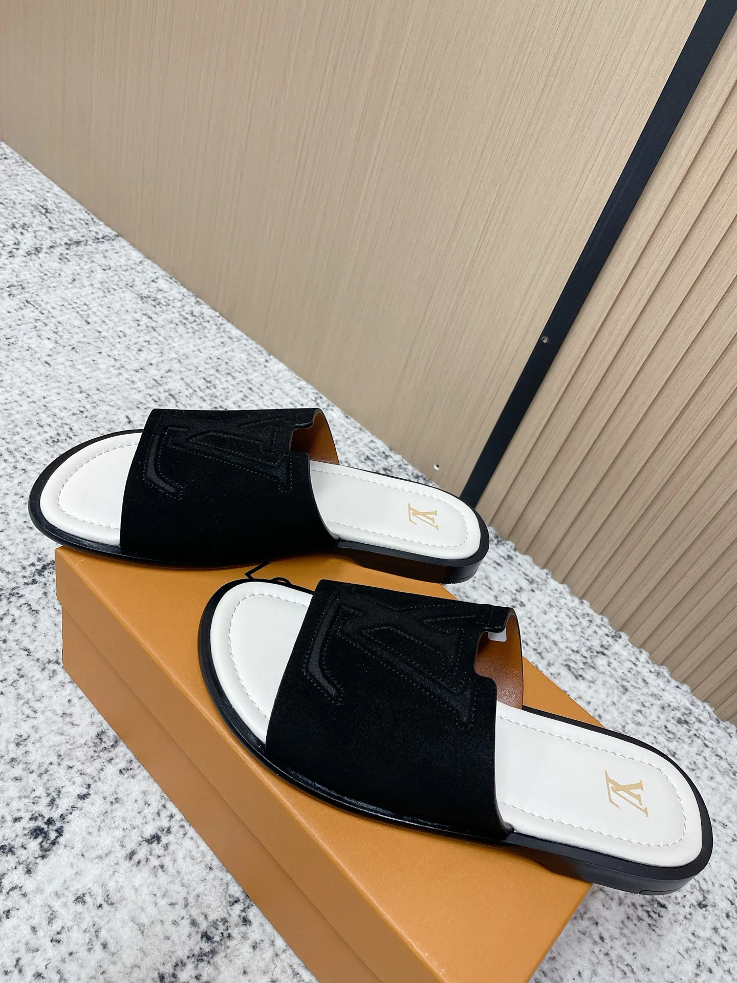 Сандалии Мужские Louis Vuitton 12785794