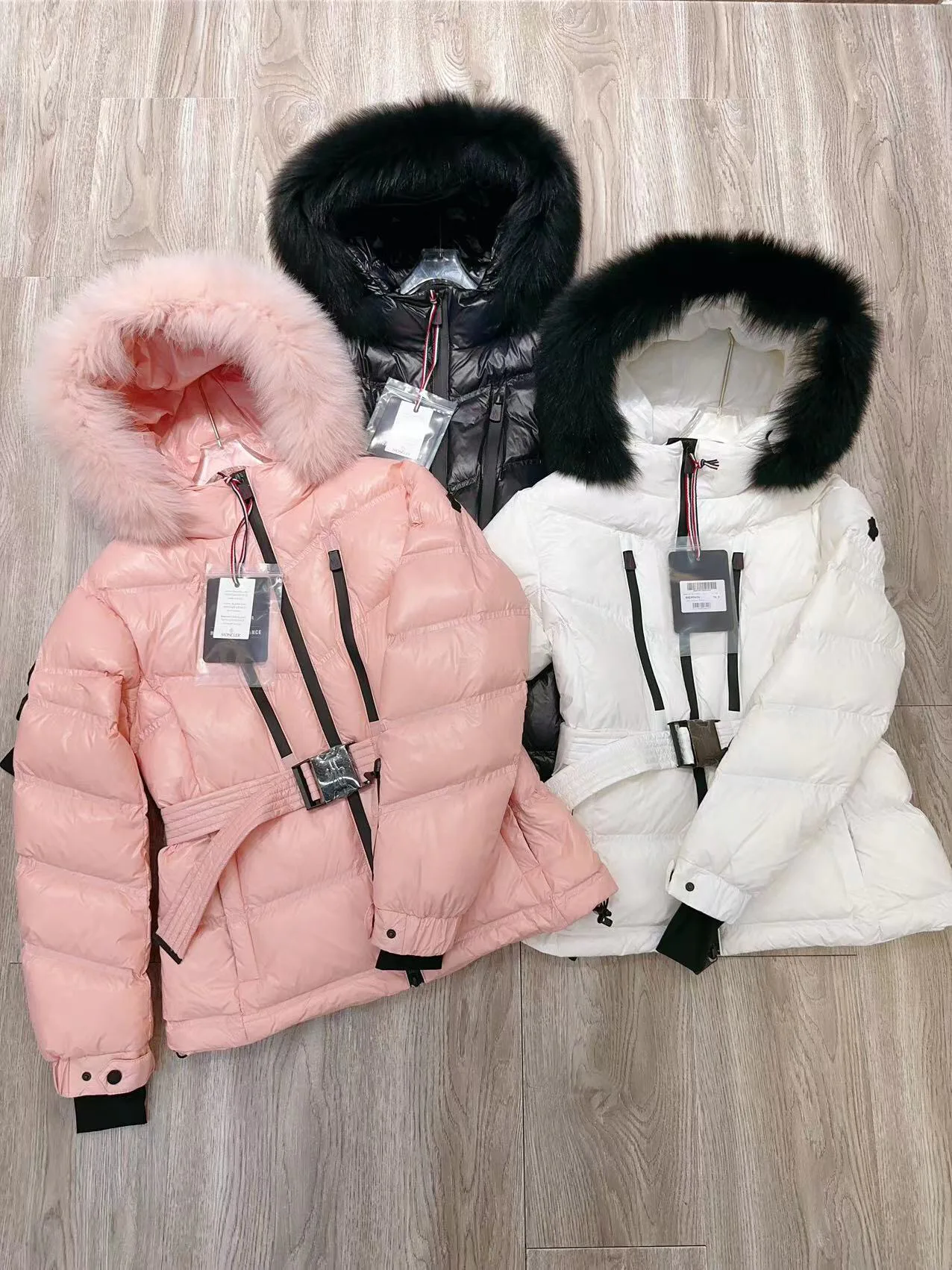 Куртки И Пуховики Женские Moncler 18710220