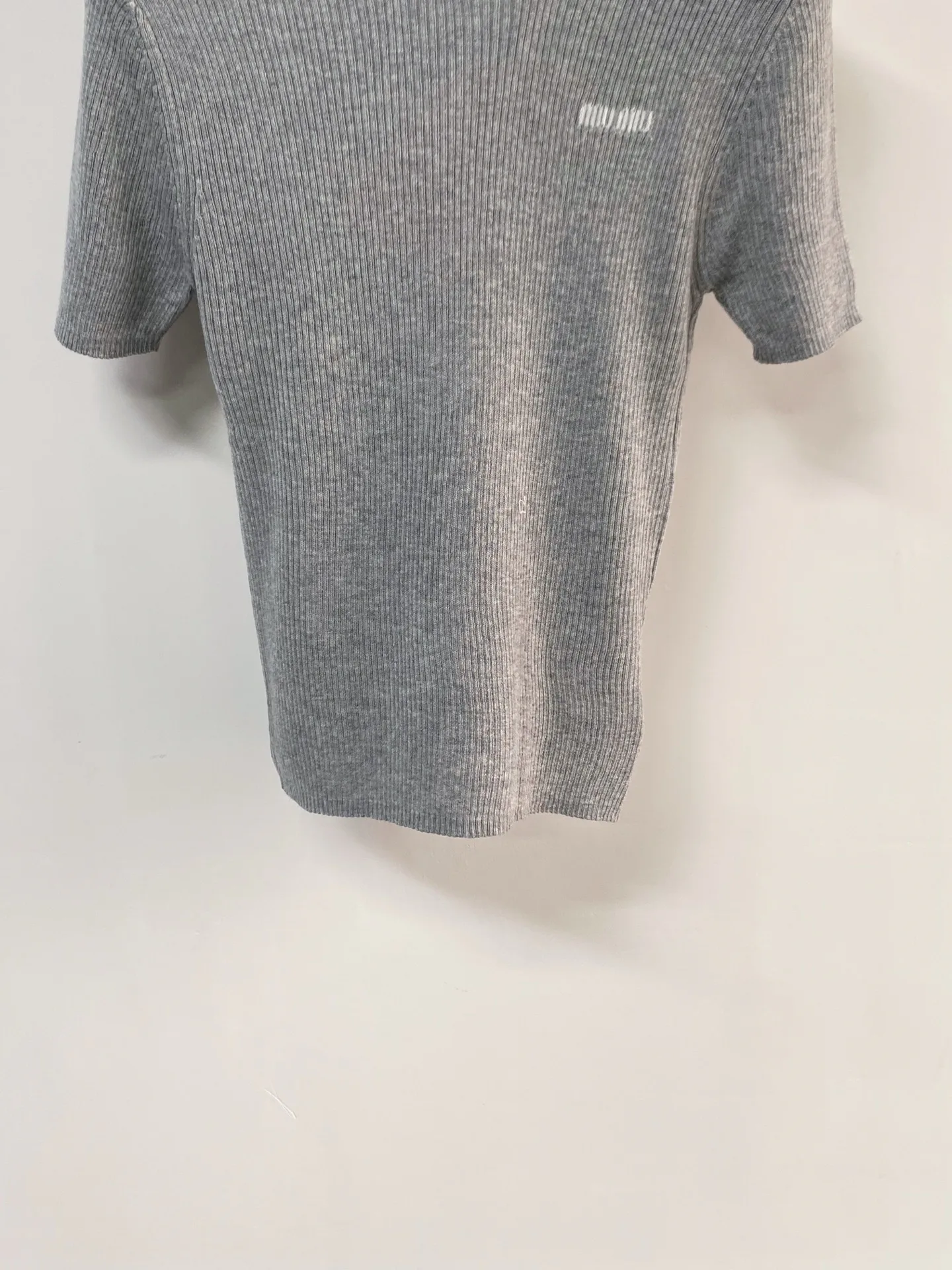 Футболки Женские Miu Miu 12645098