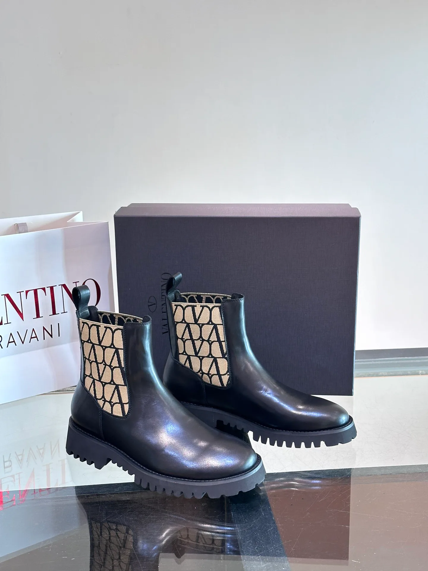 Ботинки Мужские Valentino 12917650