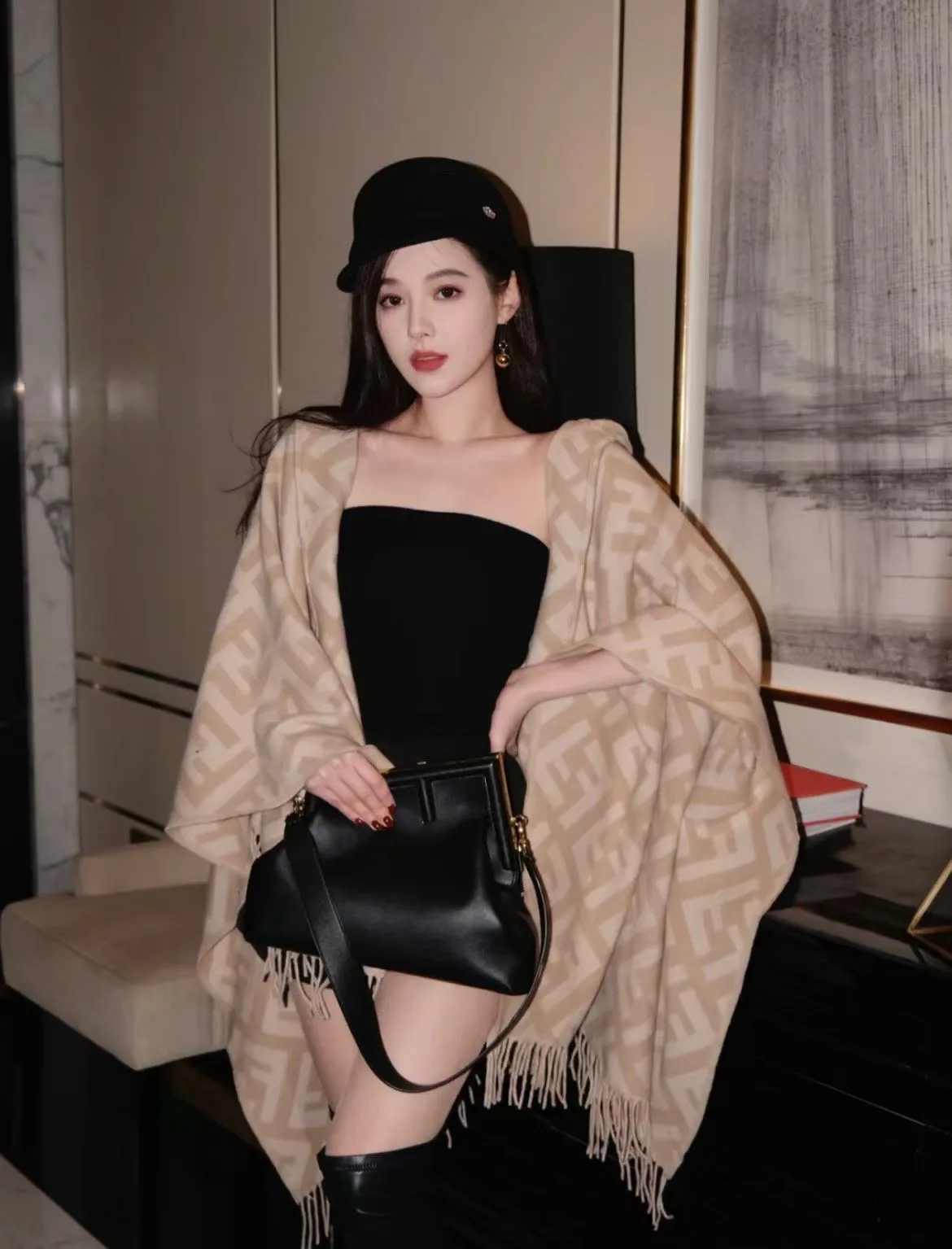 Шарфы Fendi 1669532