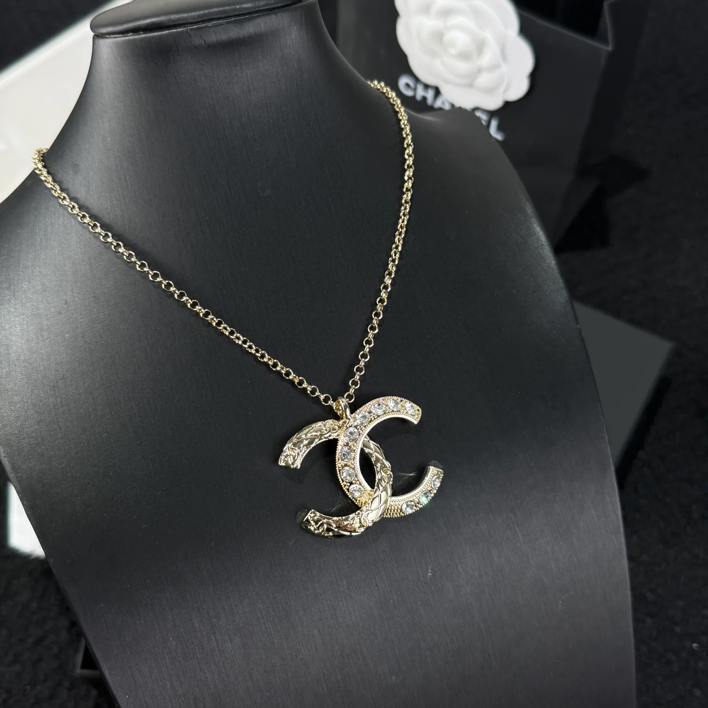 Бижутерия Chanel 24530