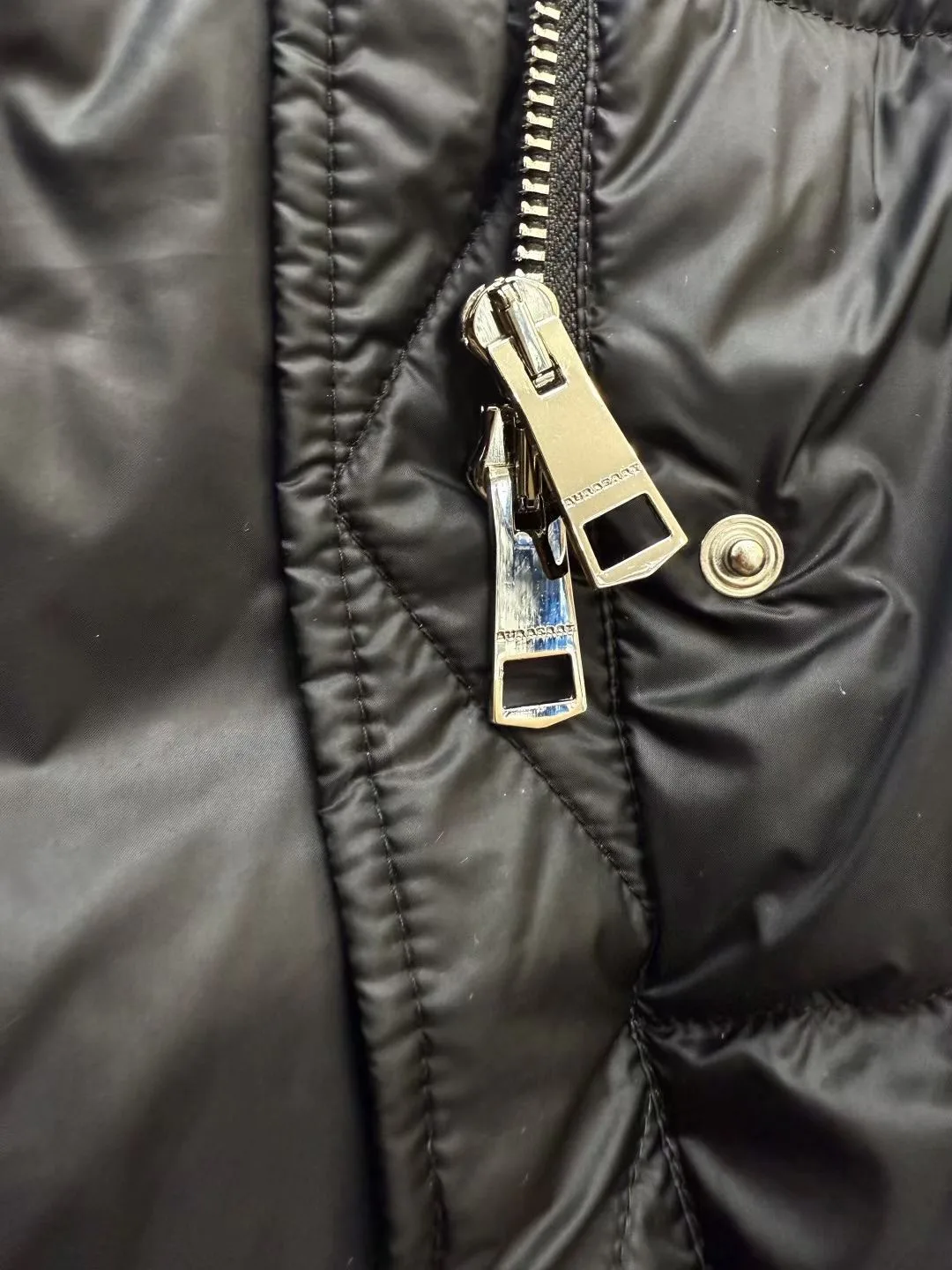 Куртки И Пуховики Женские Burberry 18169334