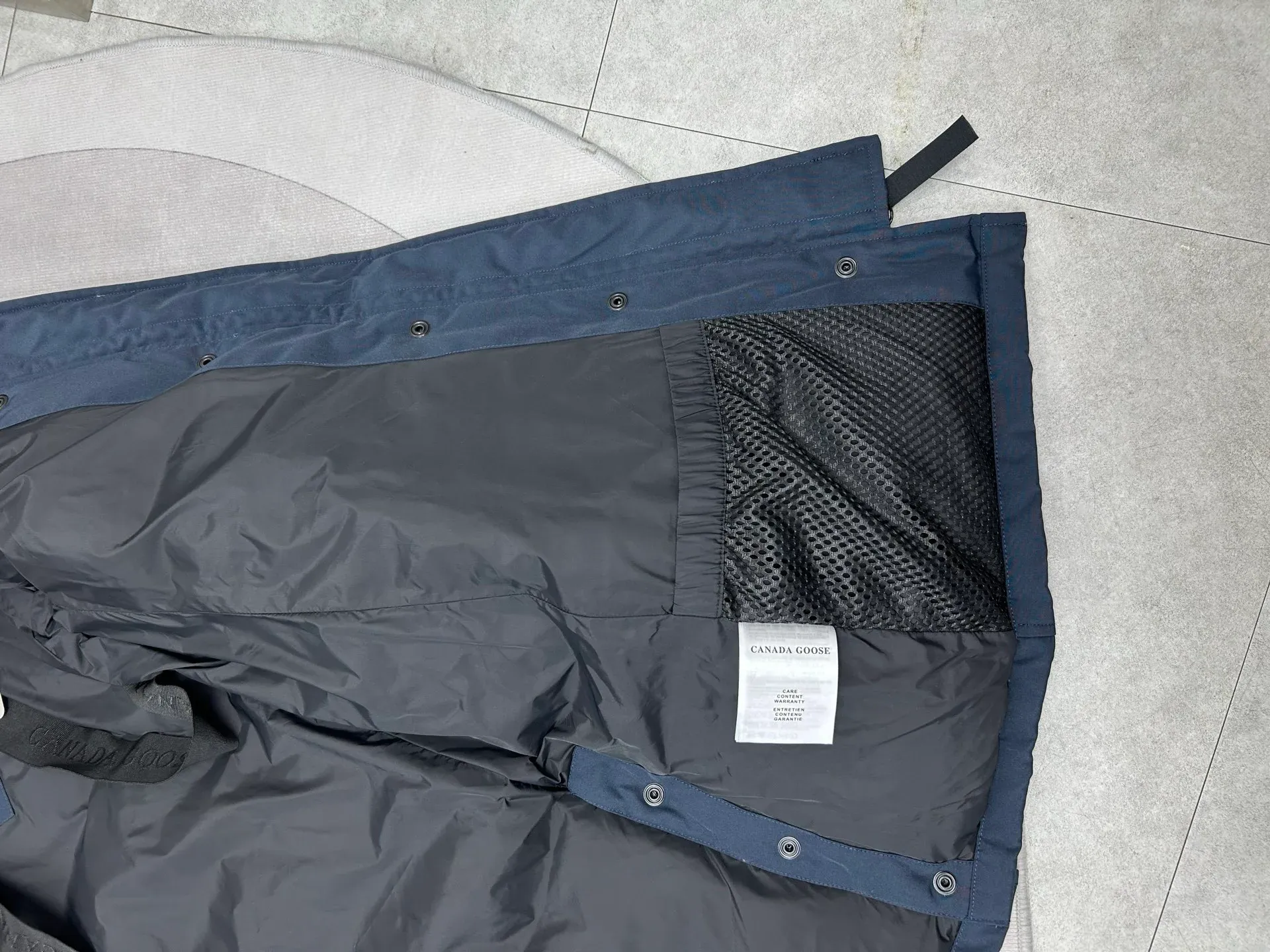 Пальто Женские Canada Goose 4825882