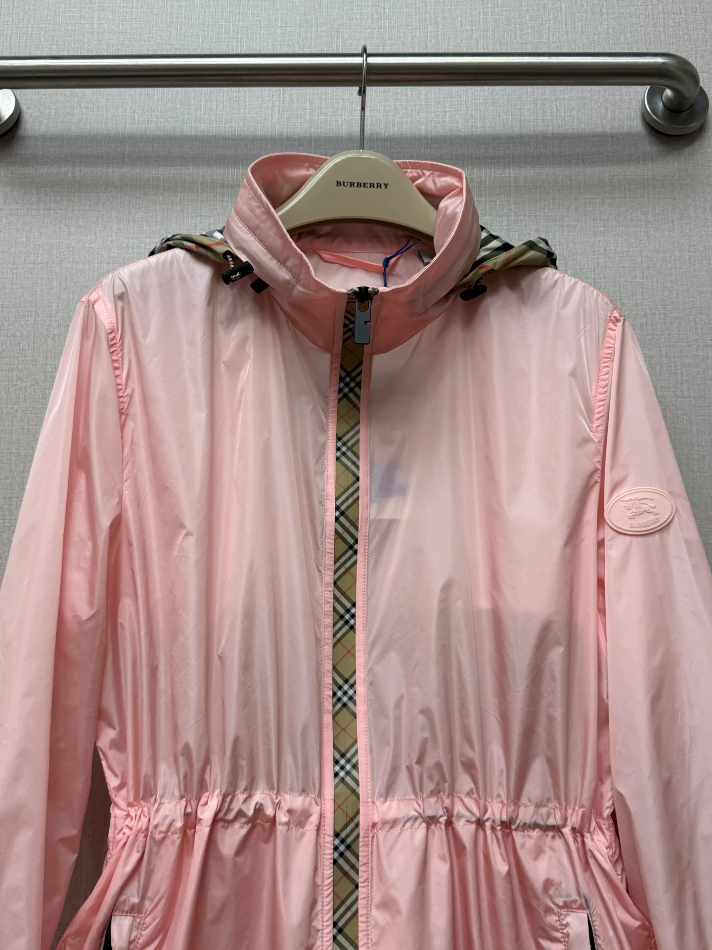 Куртки И Пуховики Женские Burberry 12687072