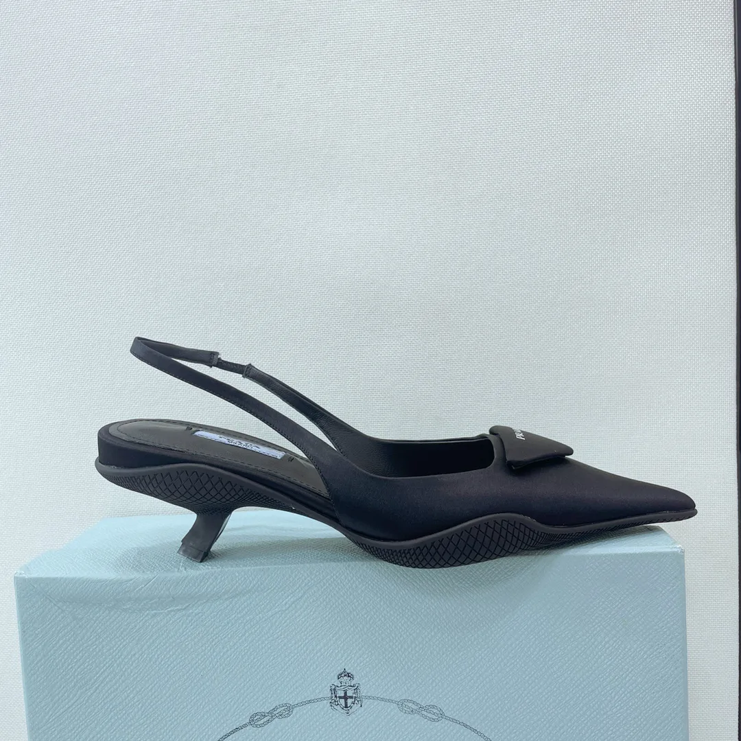 Туфли Женские Prada 10611344