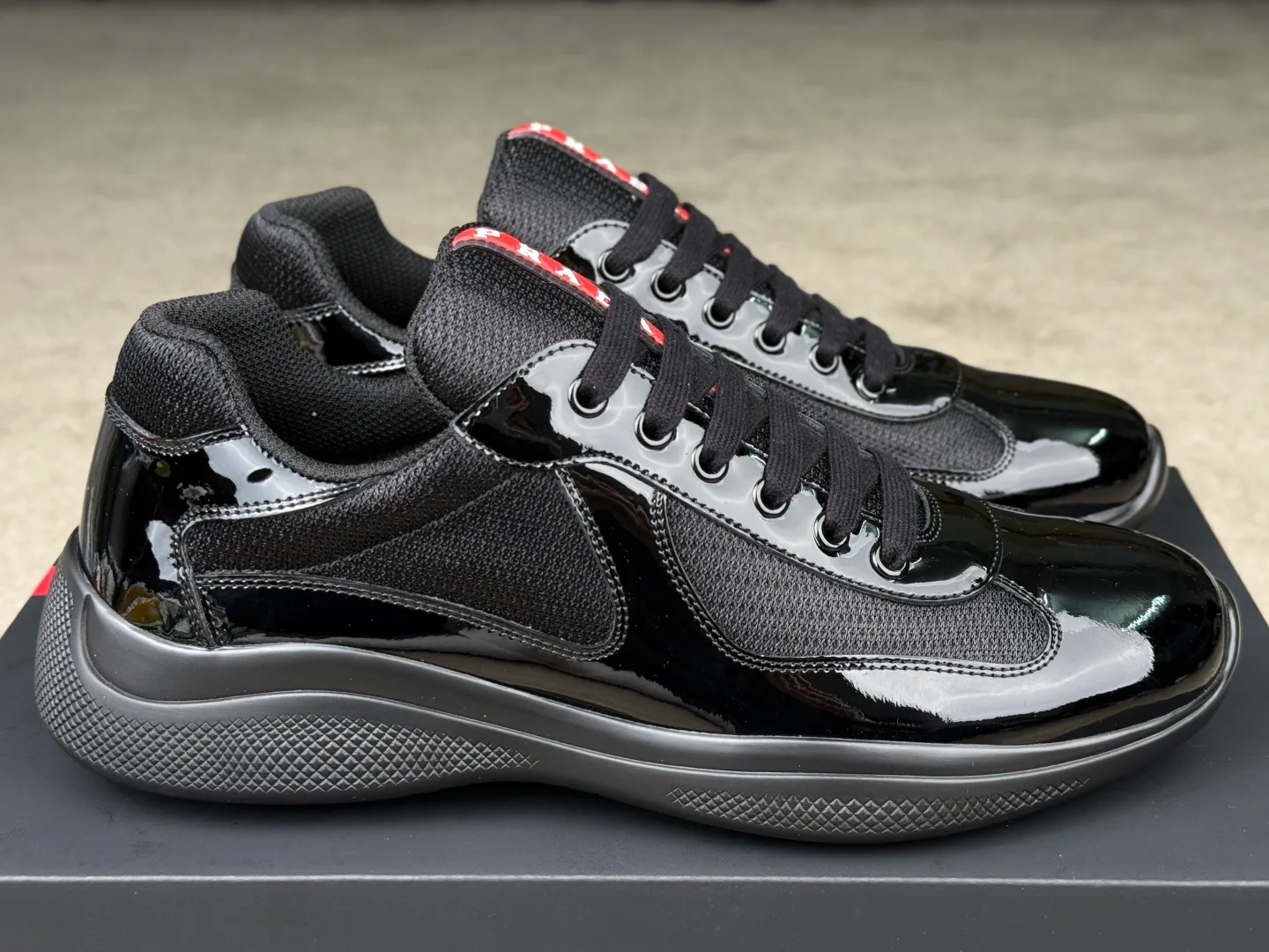 Кроссовки Женские Prada 12730874