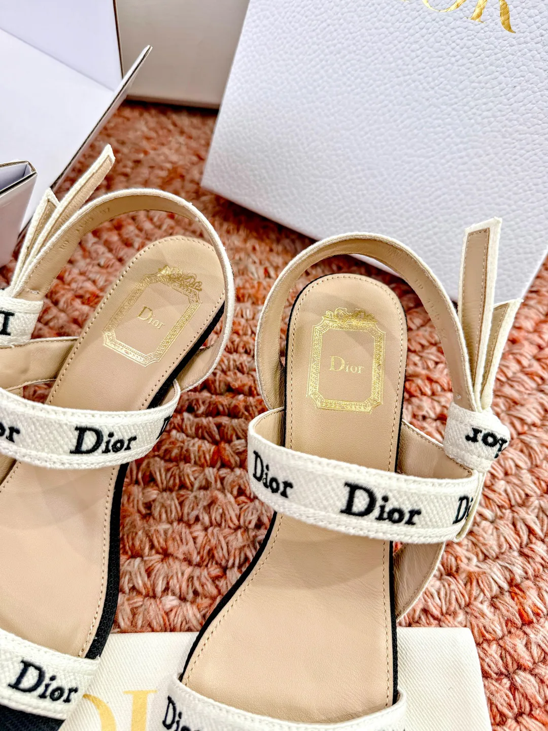 Босоножки Женские Christian Dior 13370883