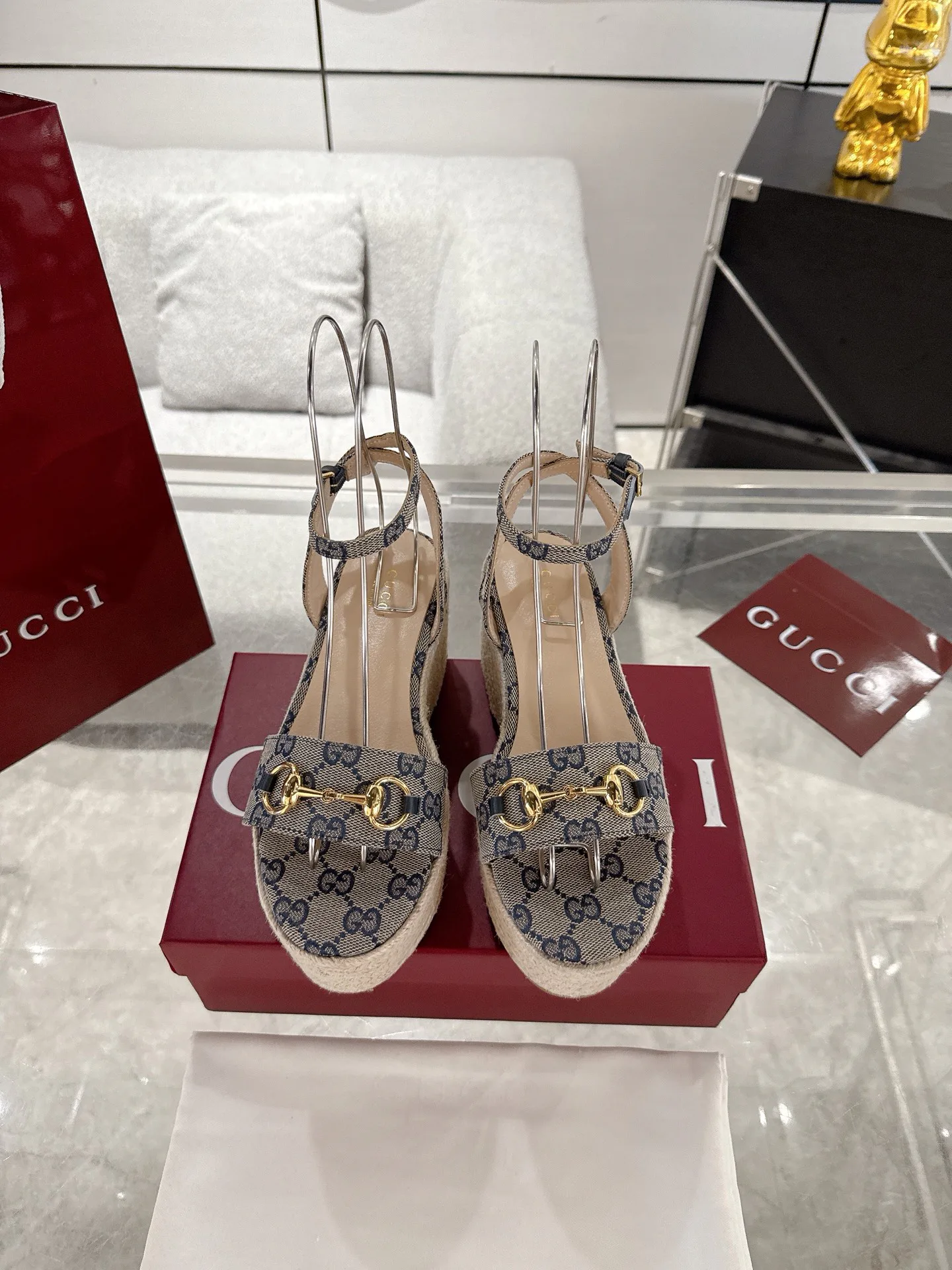 Босоножки Женские Gucci 67041
