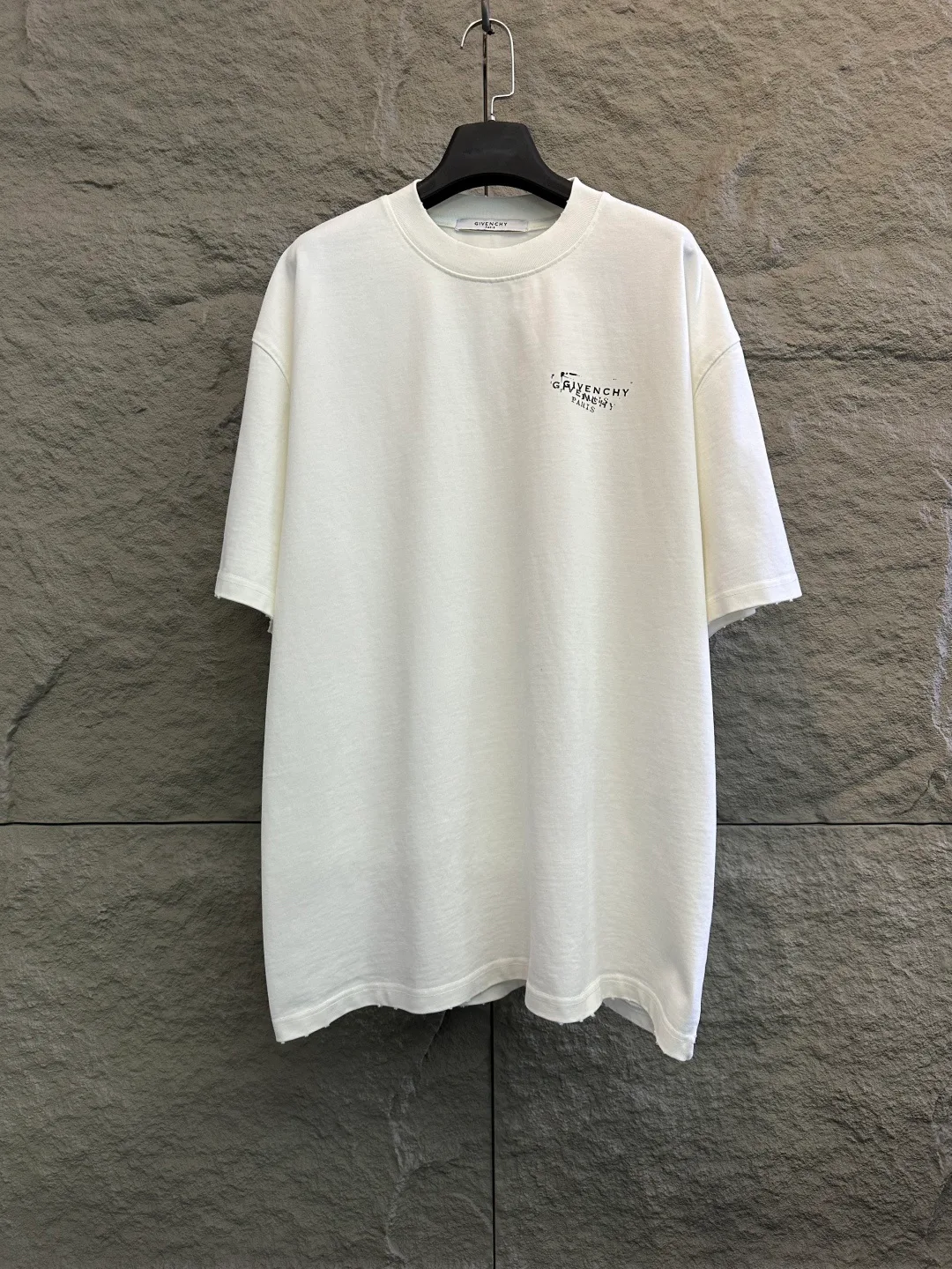 Футболки Женские Givenchy 13303988