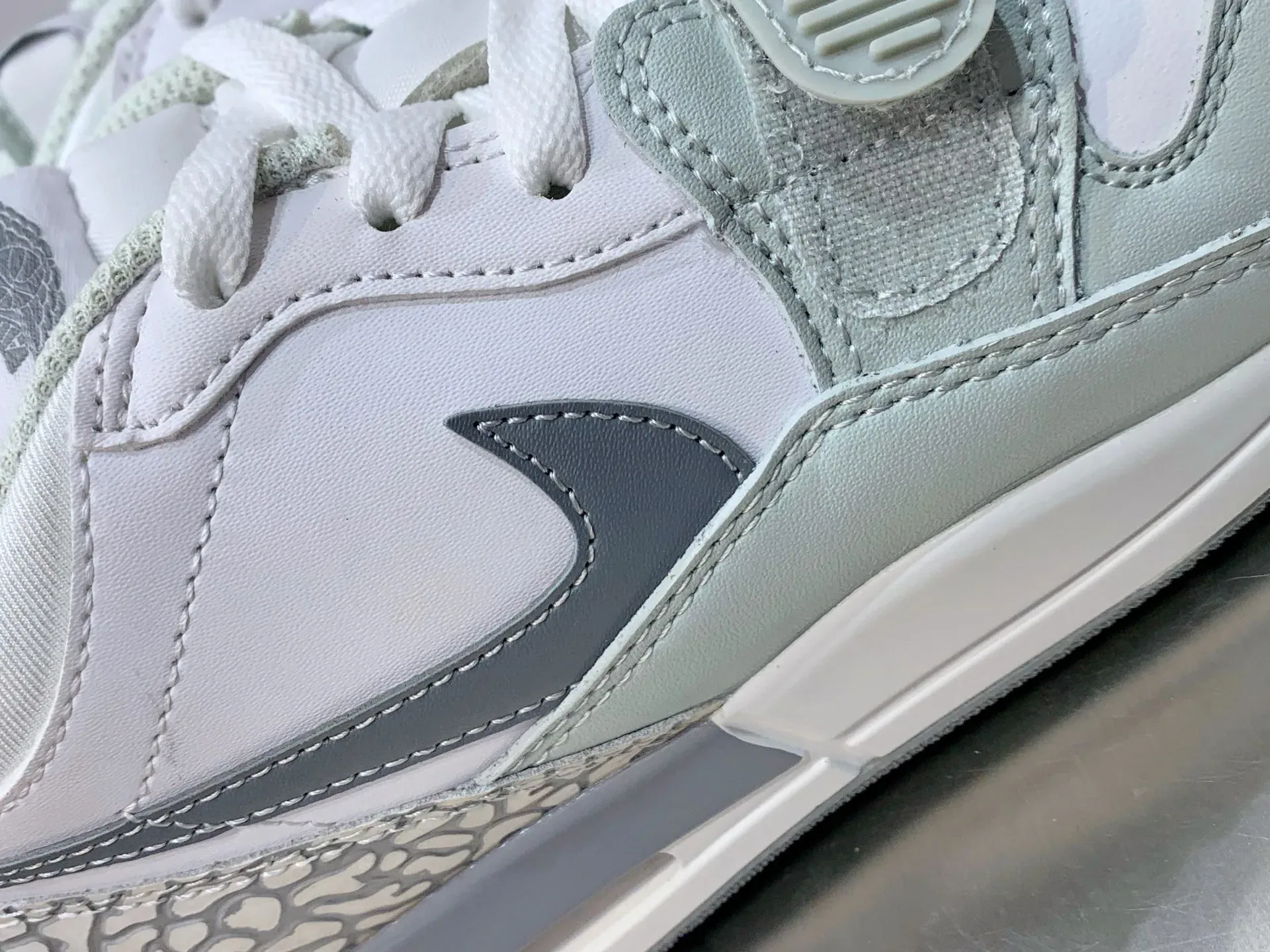 Кроссовки Женские Air Jordan 5025155