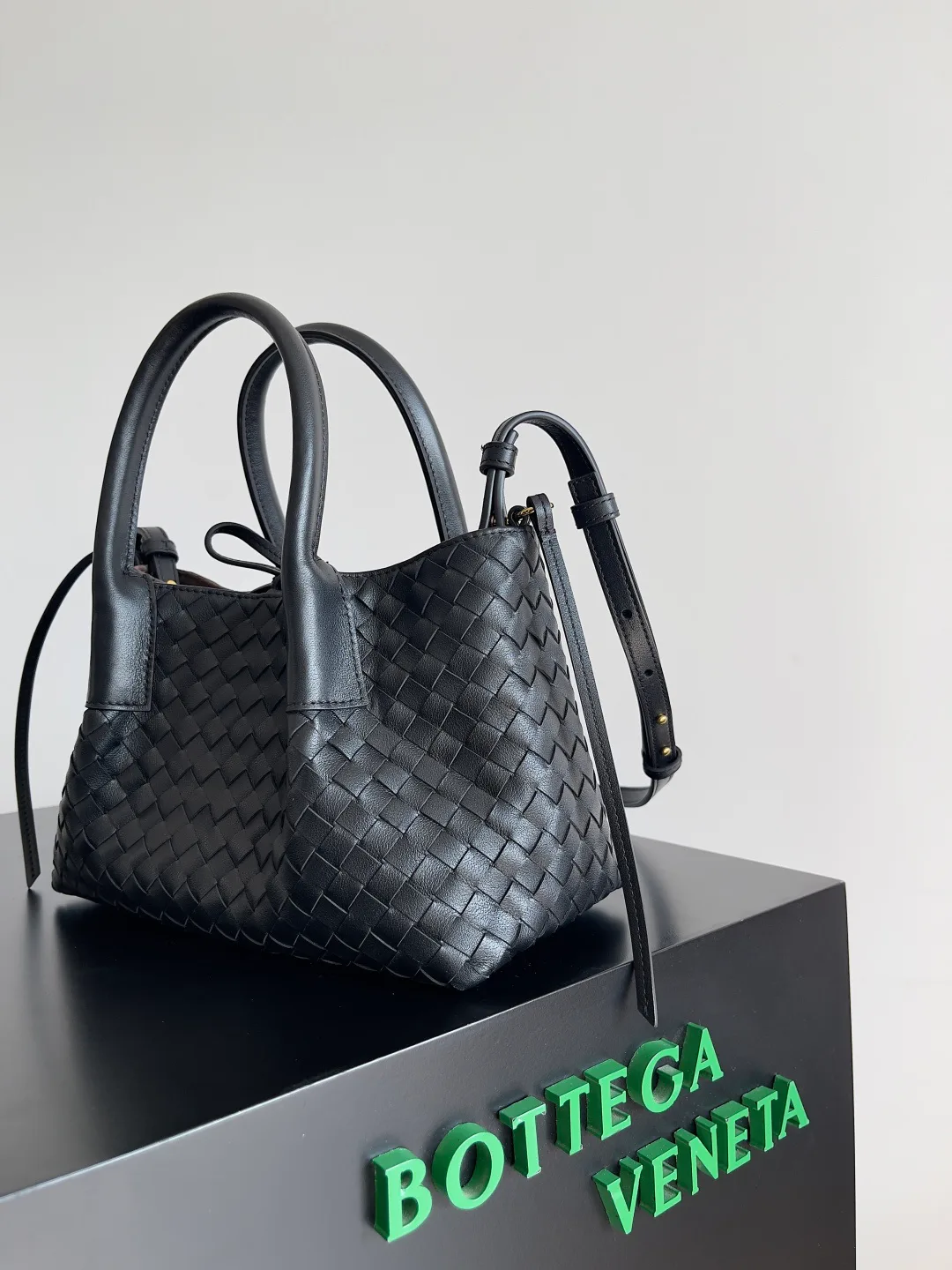 Классические Сумки Женские Bottega Veneta 11023511