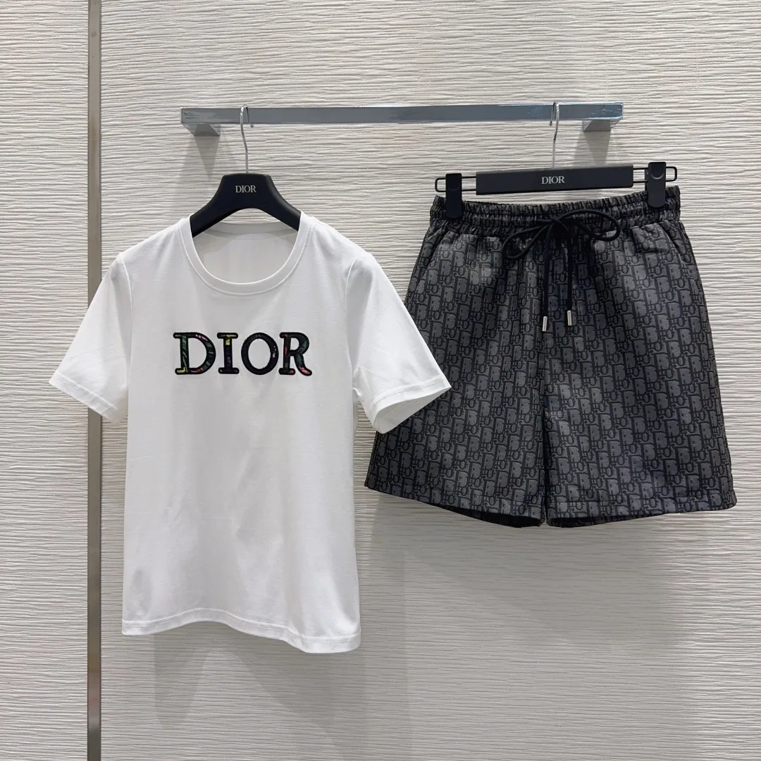 Футболки Женские Christian Dior 12875209