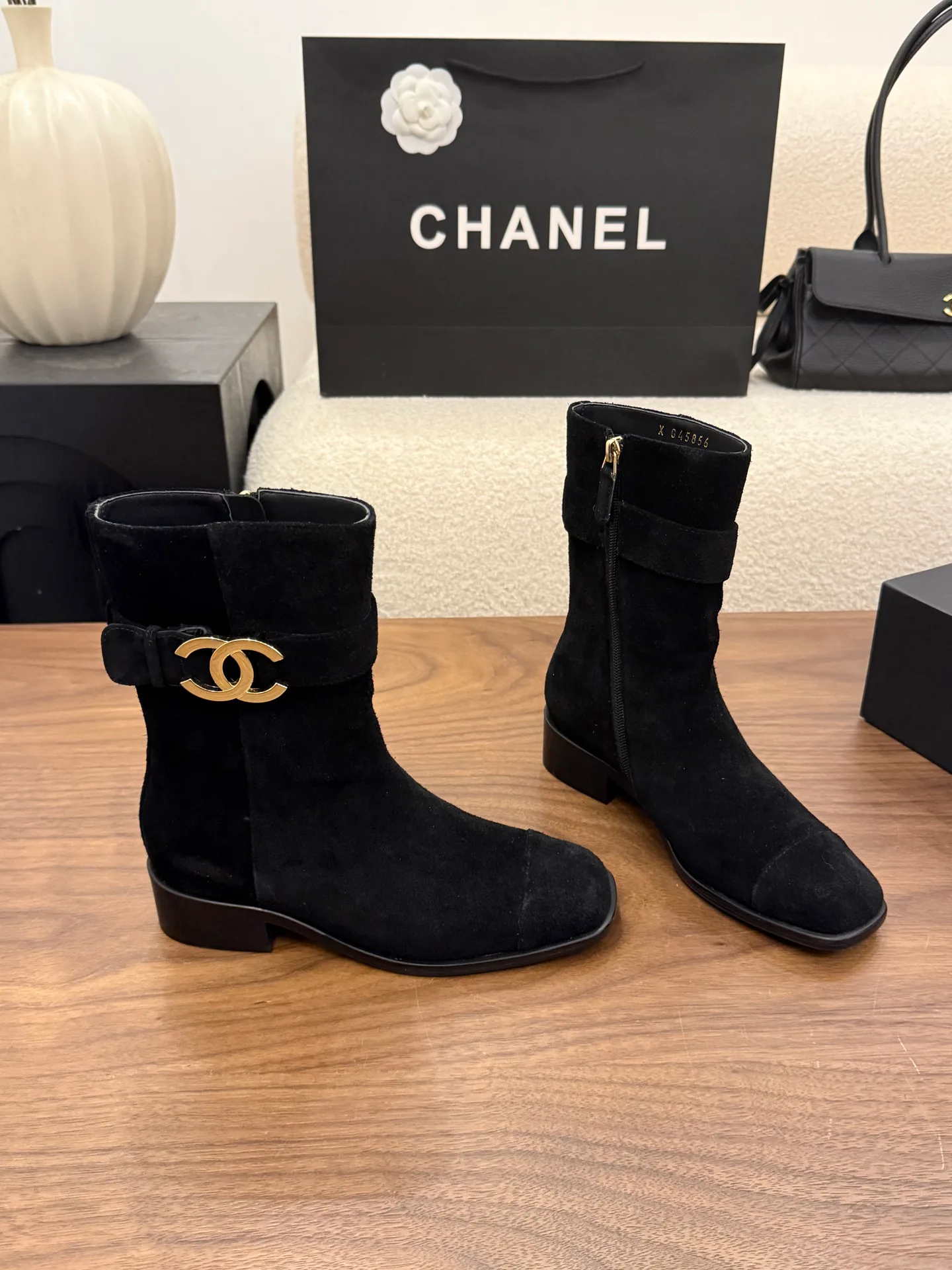 Ботильоны Женские Chanel 18323421