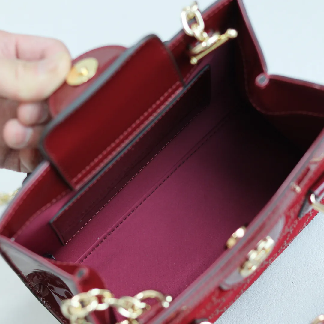 Классические Сумки Женские Gucci 17851313