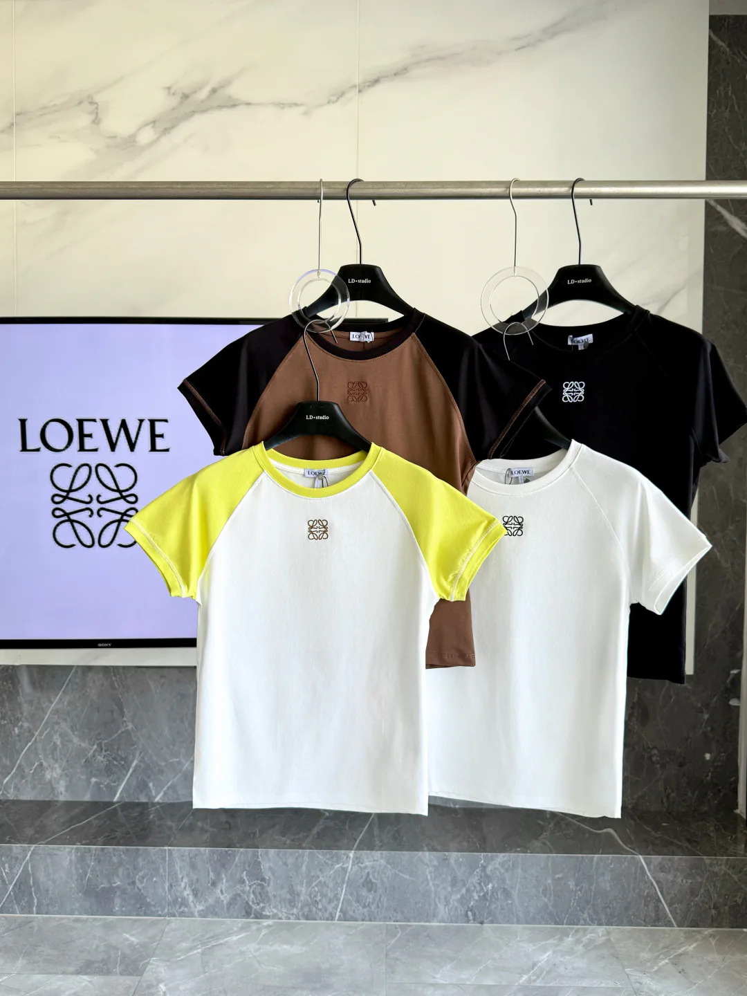 Футболки Женские Loewe 13328493