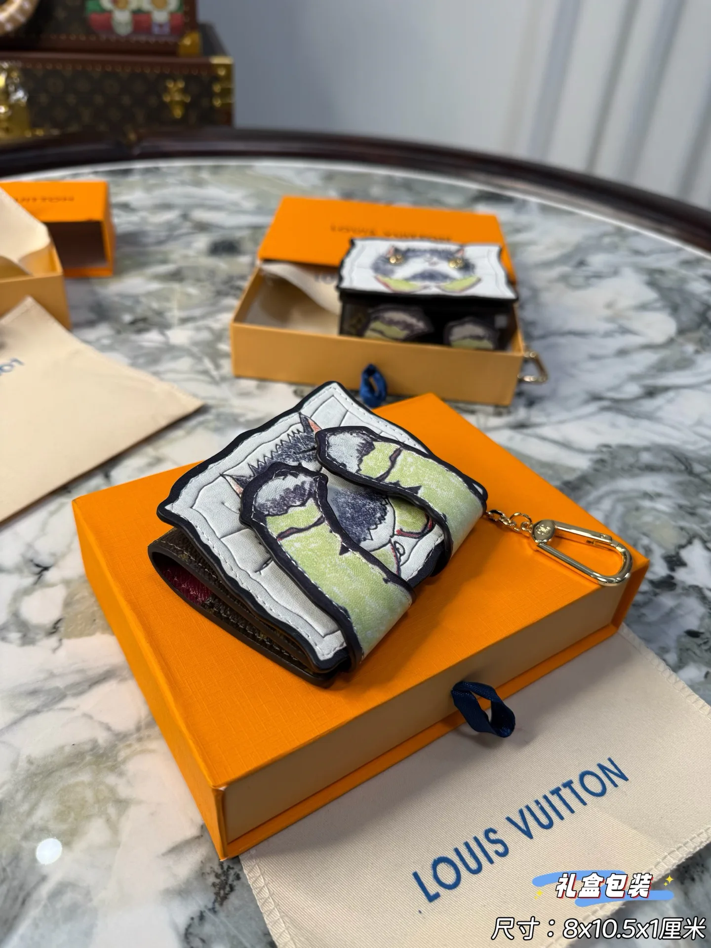 Клатчи Женские Louis Vuitton 6348711