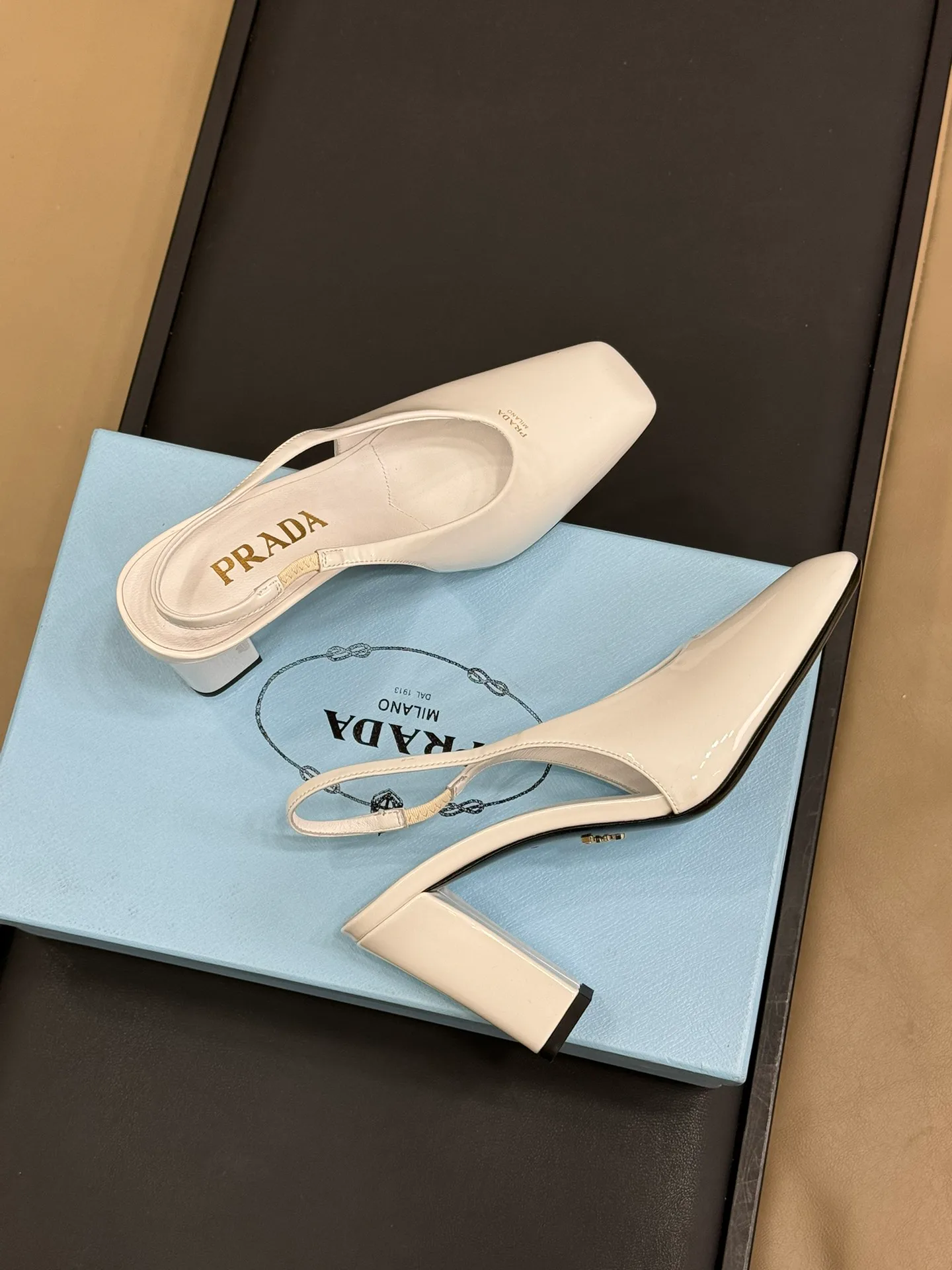 Туфли Женские Prada 36072