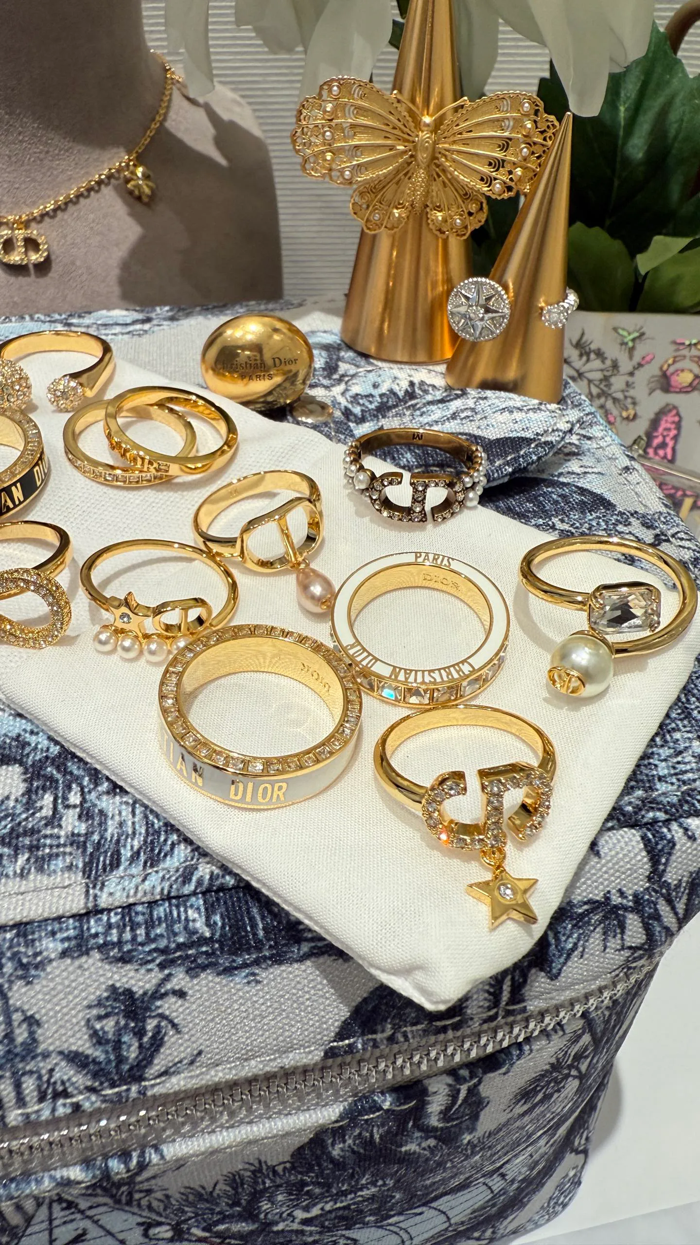 Бижутерия Christian Dior 17677