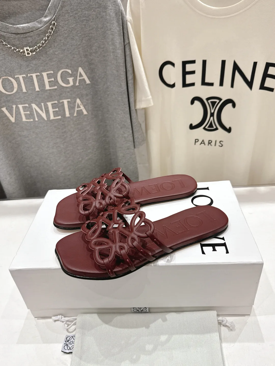 Шлепанцы Женские Loewe 10895762