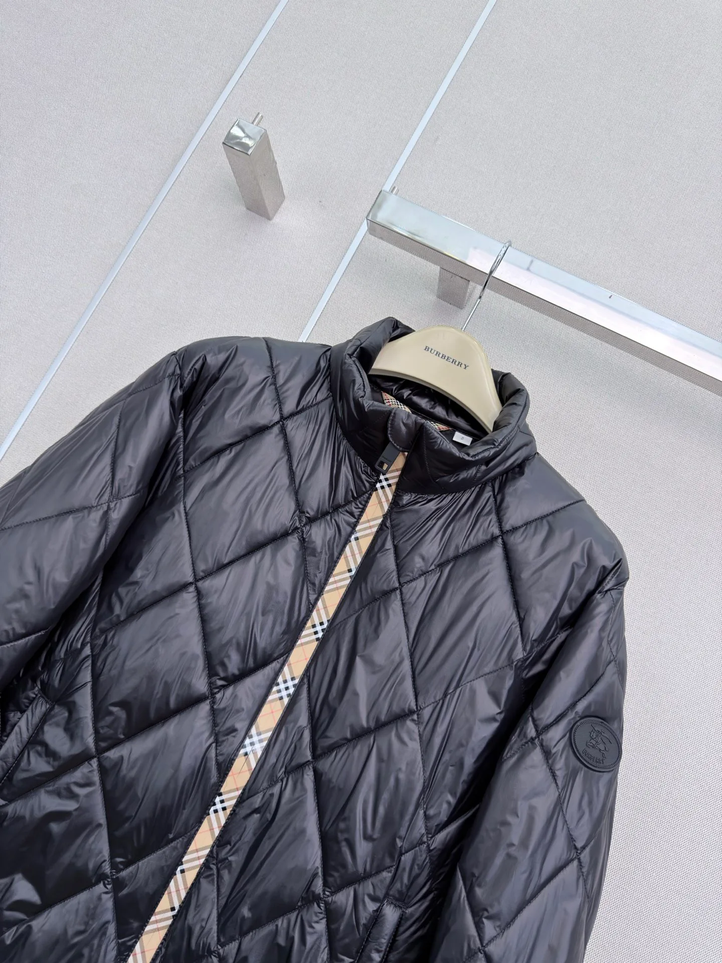 Куртки И Пуховики Женские Burberry 19324514