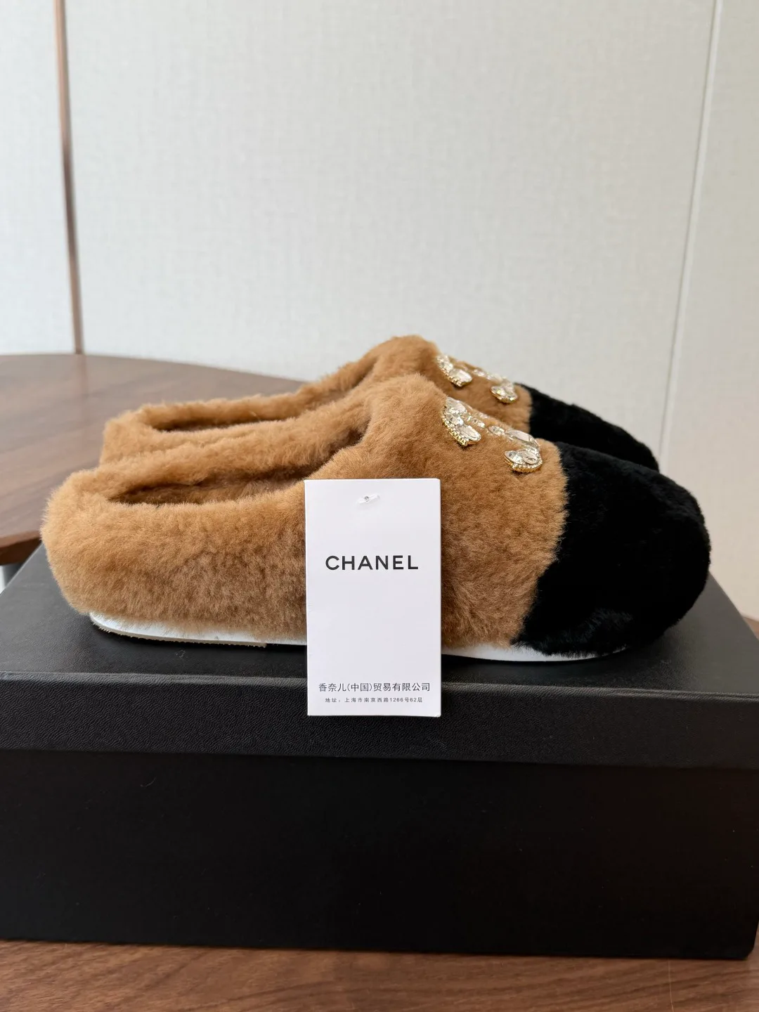 Тапочки Женские Chanel 19587122