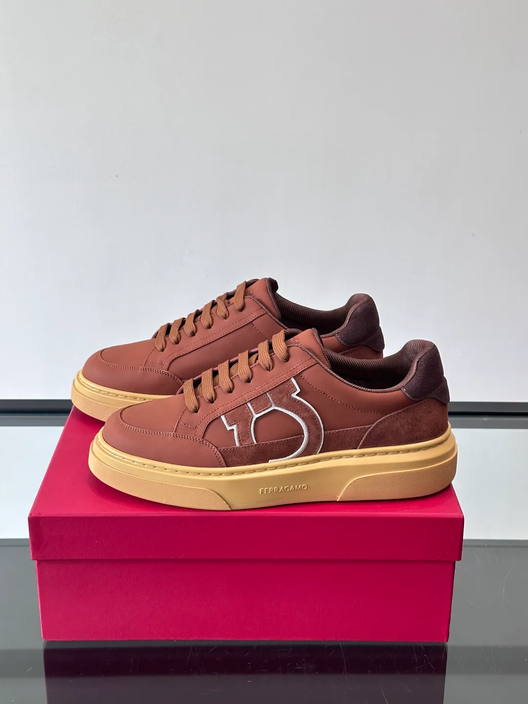 Кроссовки Мужские Salvatore Ferragamo 10313610