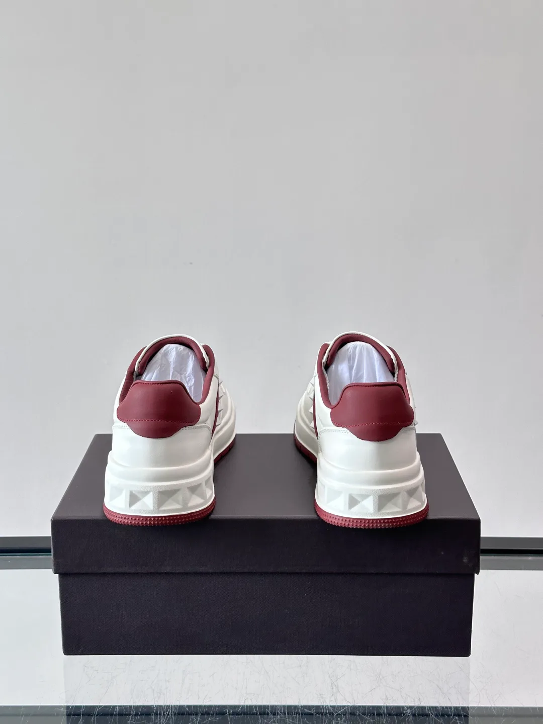 Кроссовки Мужские Valentino 13330544