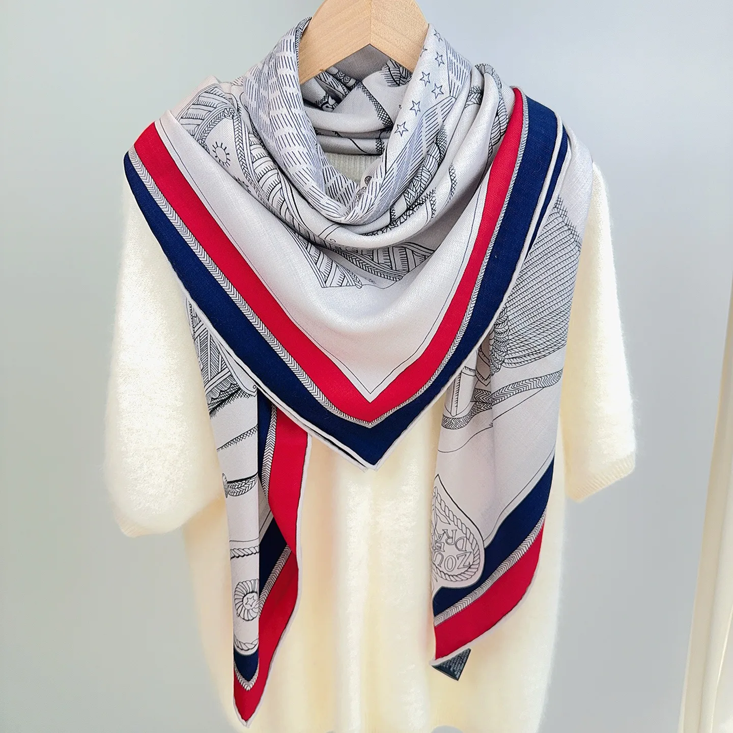 Шарфы Hermes 136755