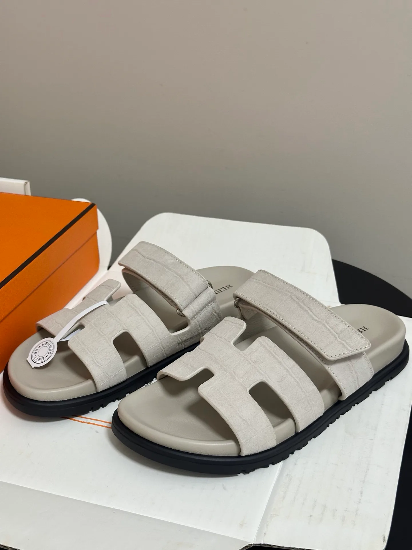 Шлепанцы Женские Hermes 17557928