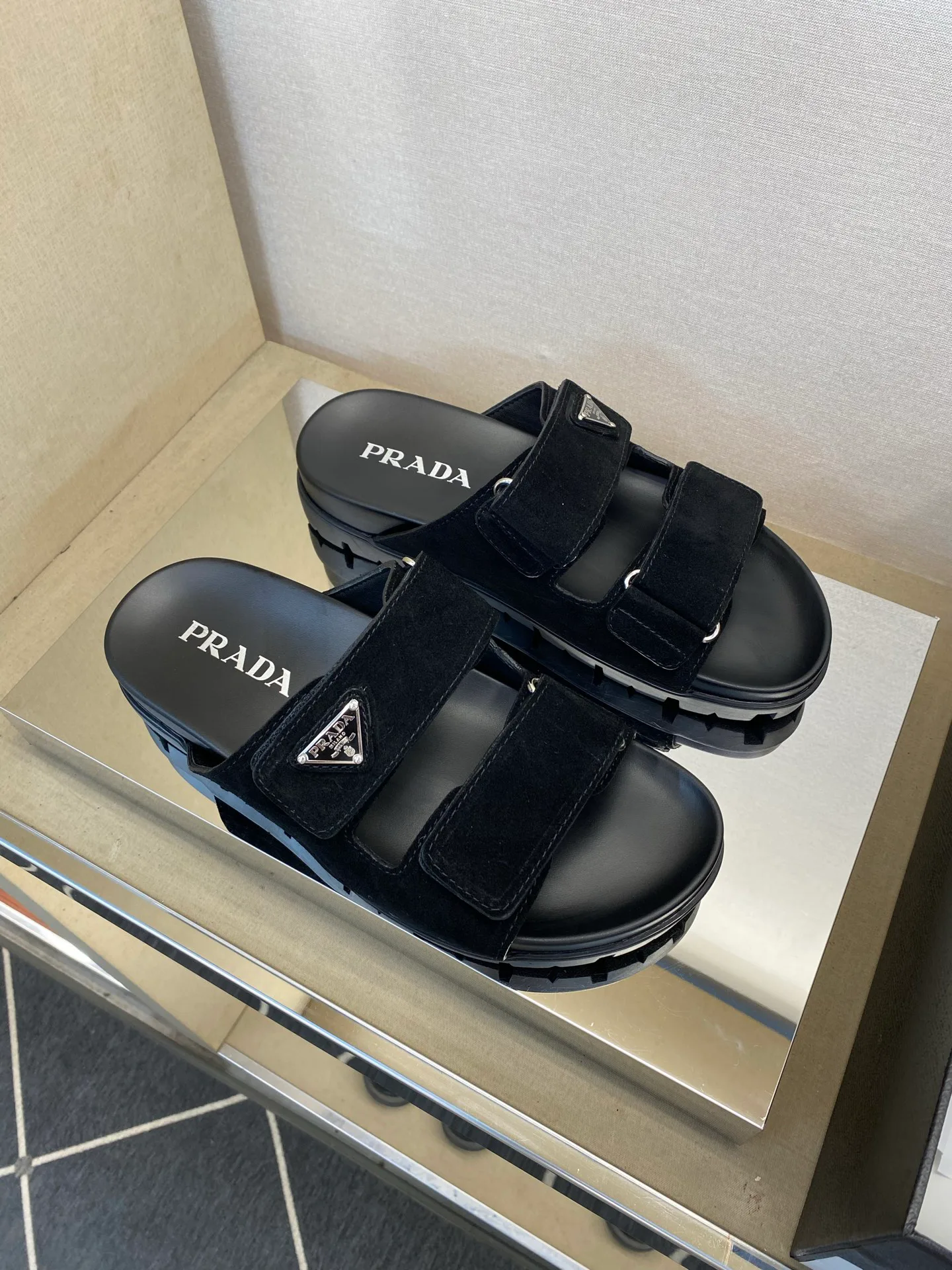 Шлепанцы Мужские Prada 15326411