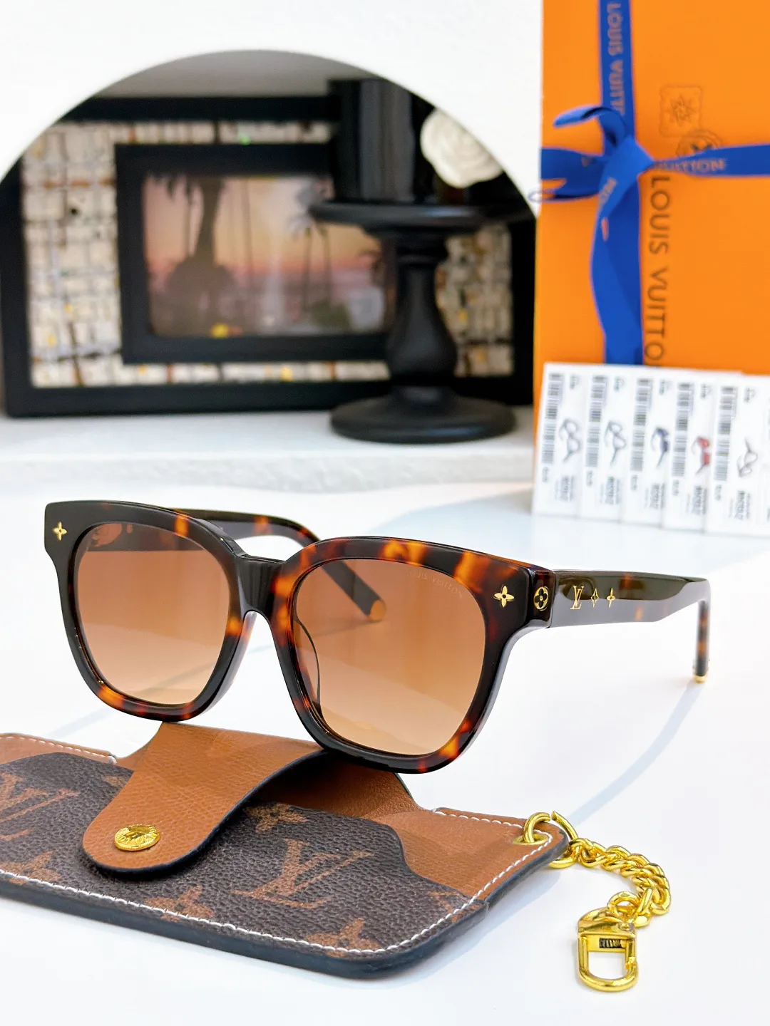 Очки Louis Vuitton 16853130