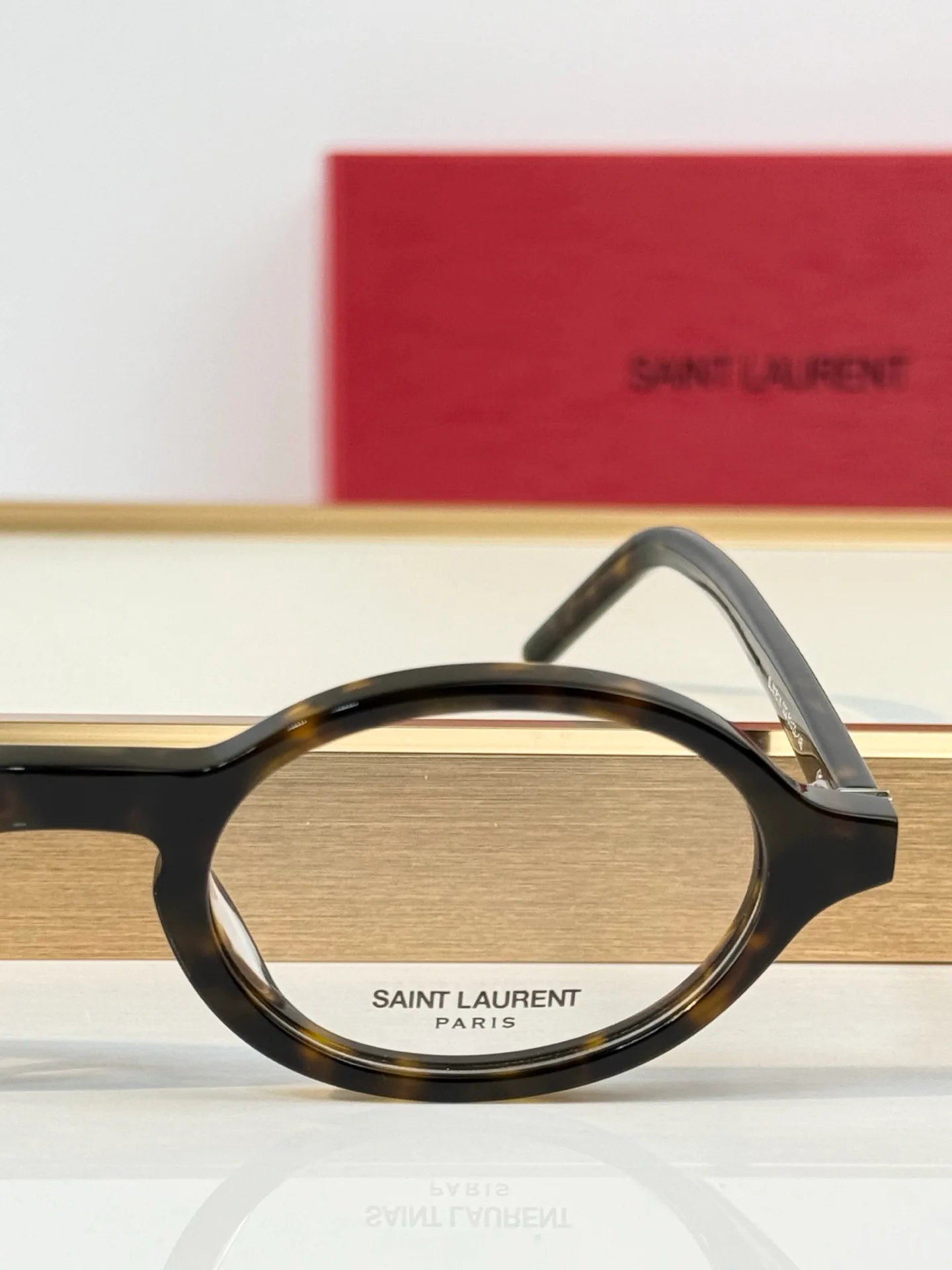 Очки Saint Laurent 18201393
