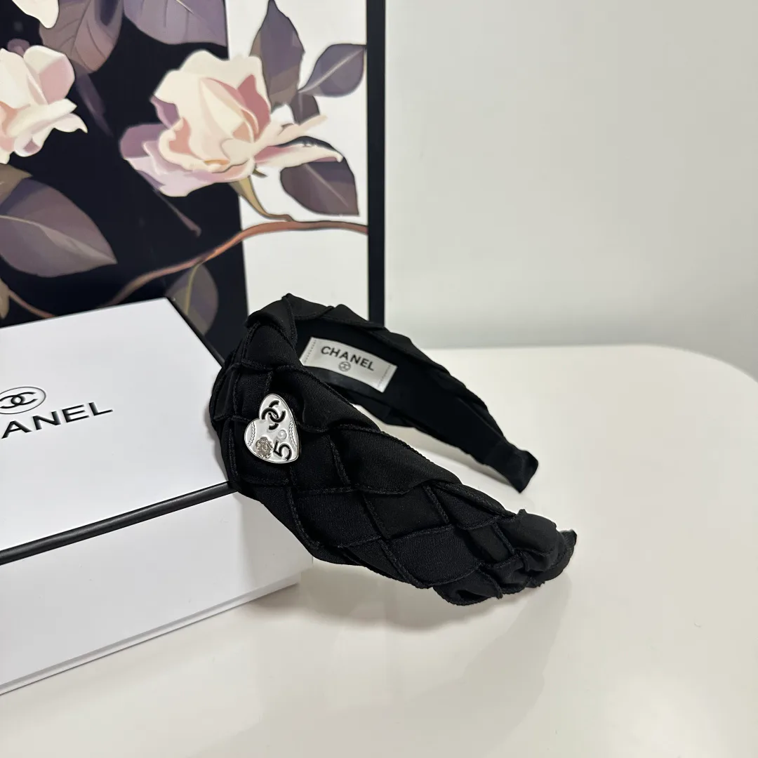 Головные Уборы Chanel 11469204