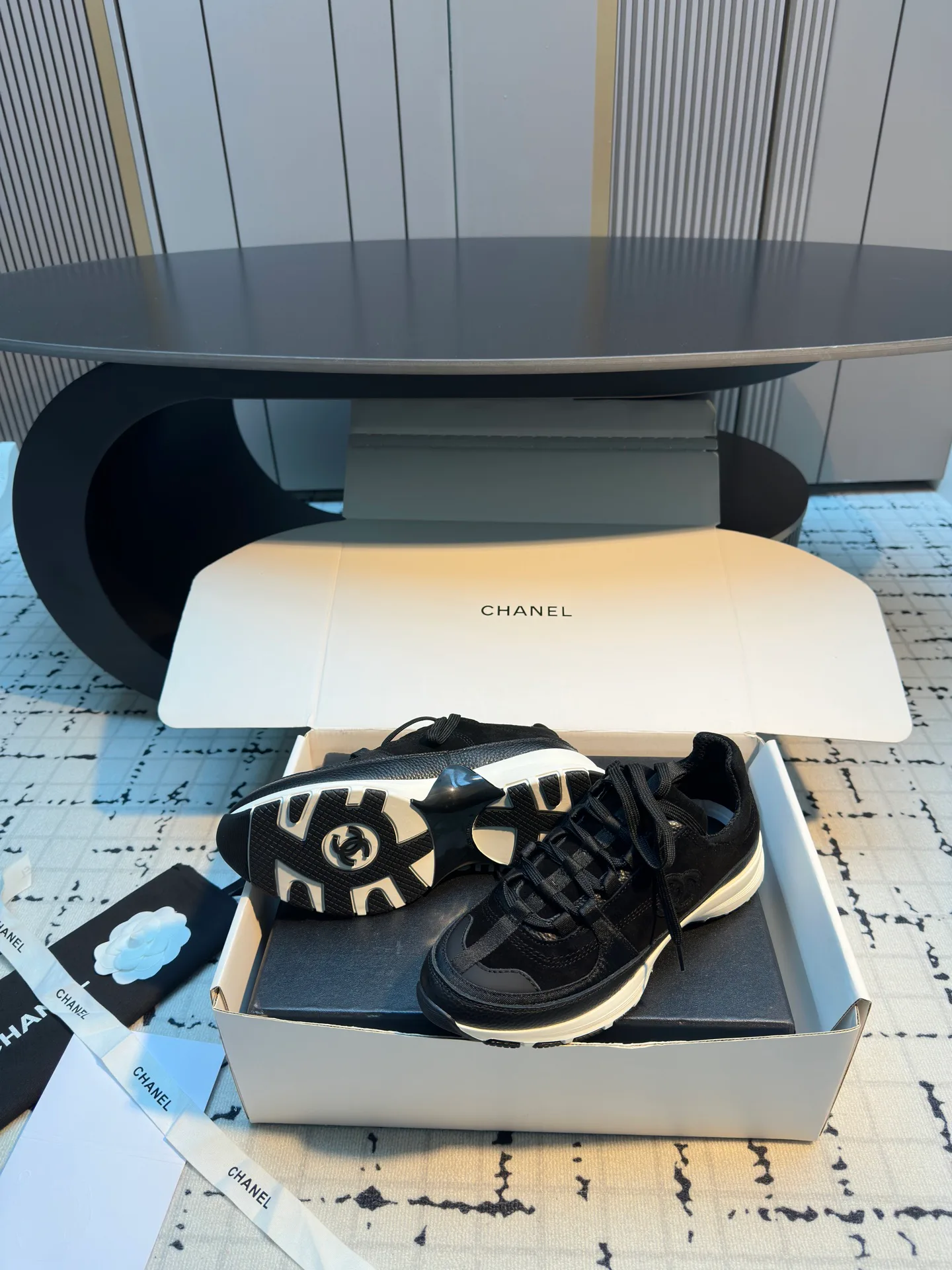 Кроссовки Женские Chanel 10468497