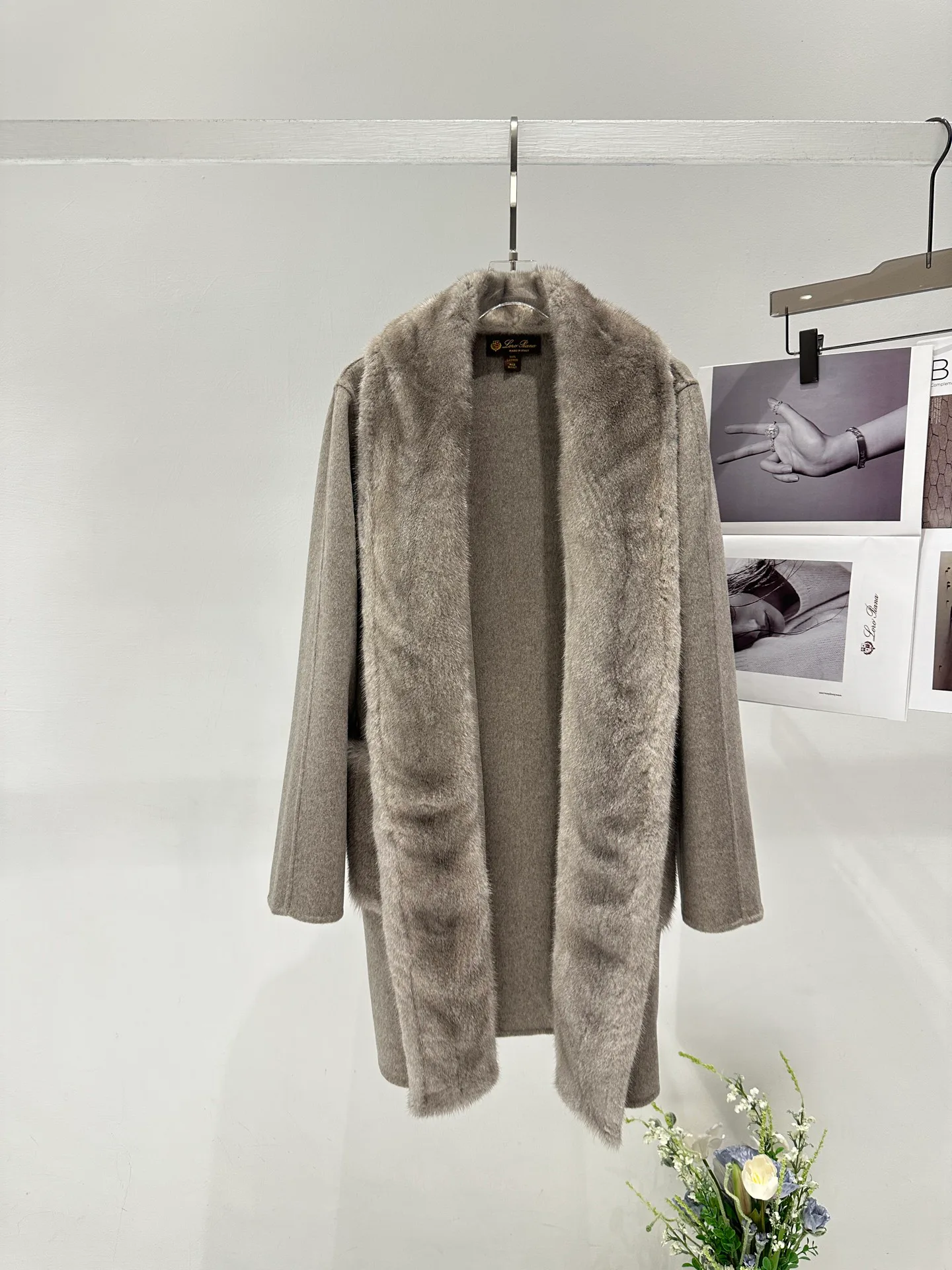 Пальто Женские Loro Piana 18082923