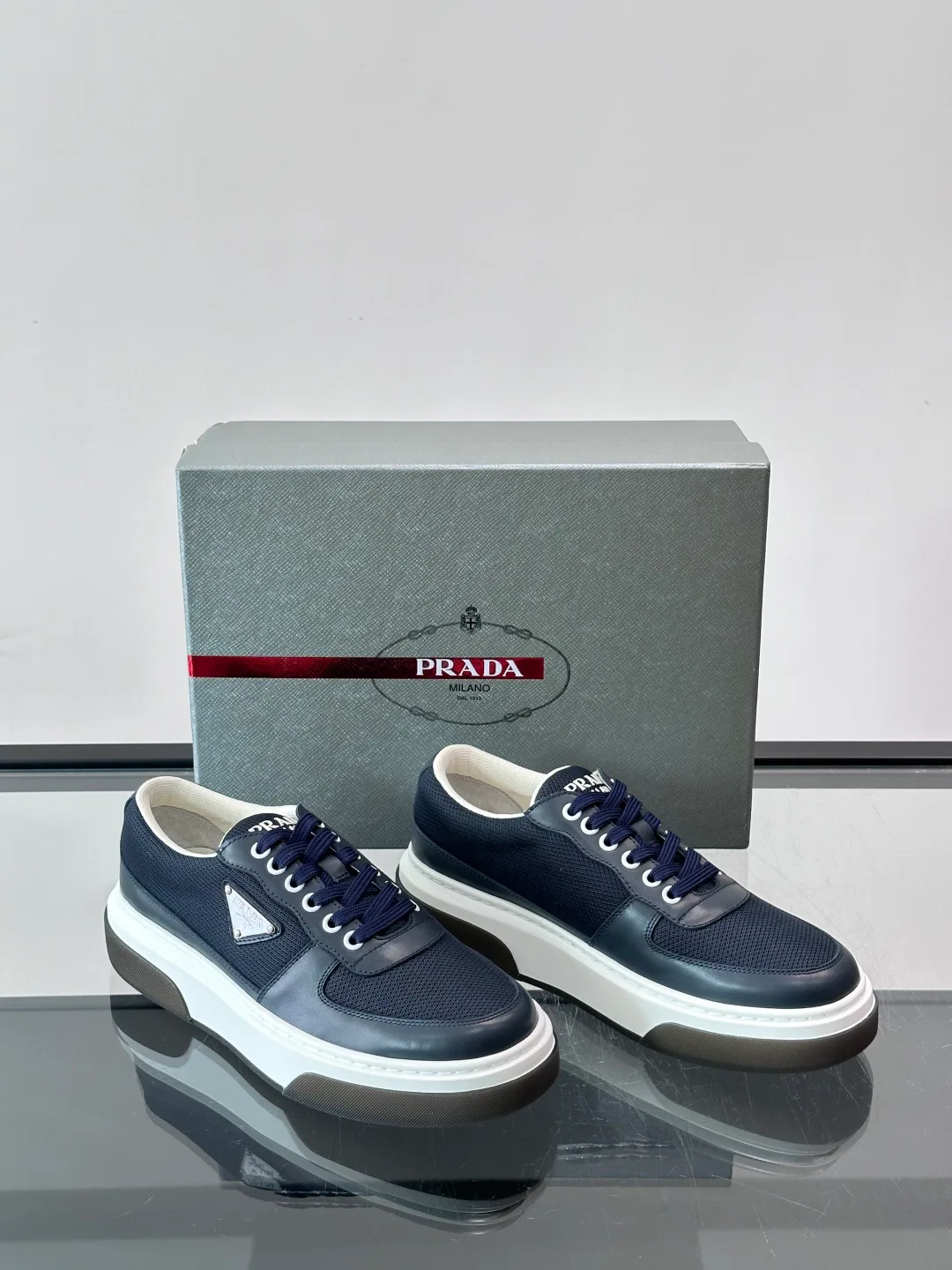 Кроссовки Мужские Prada 17913727