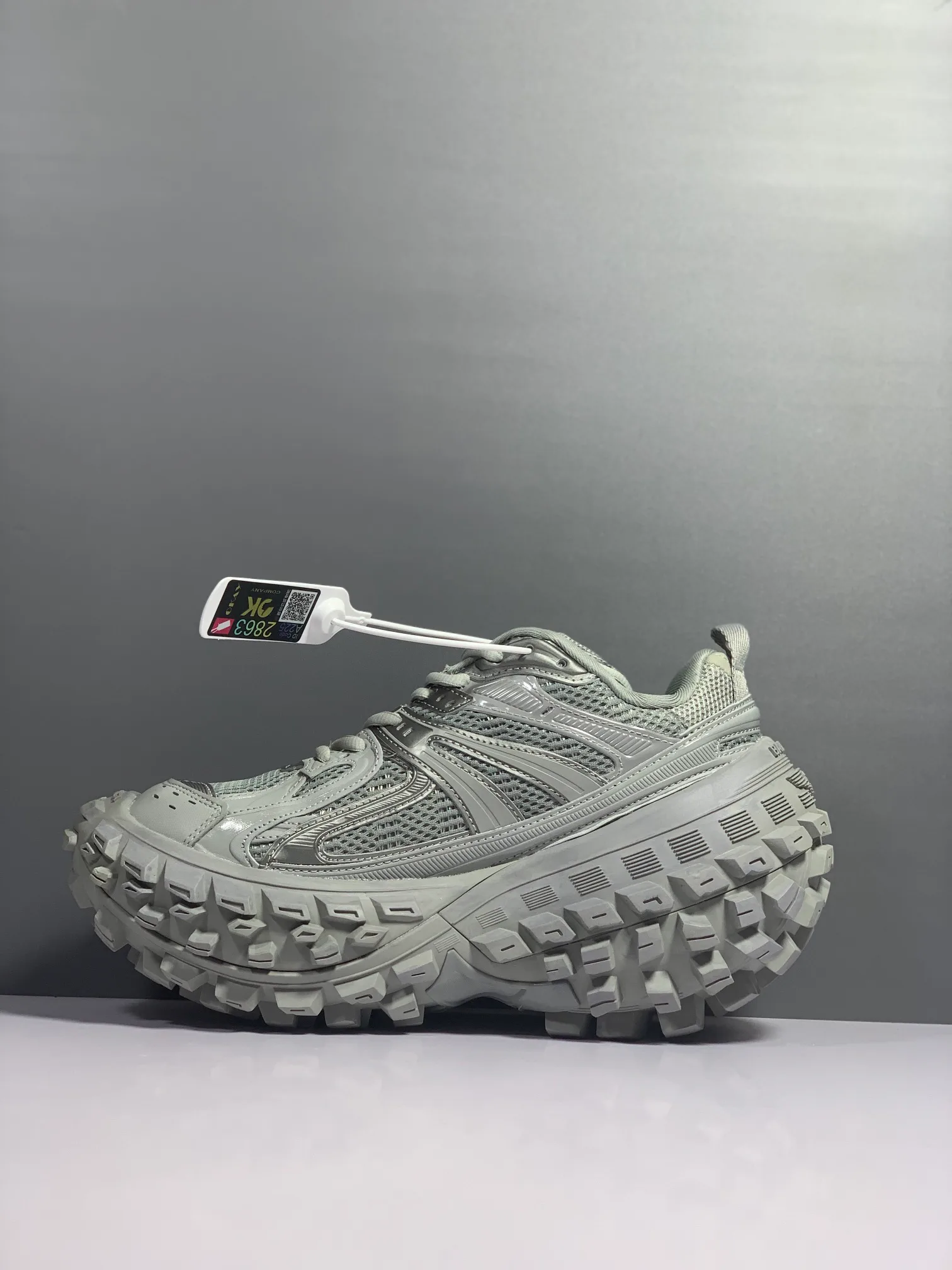 Кроссовки Женские Balenciaga 9672