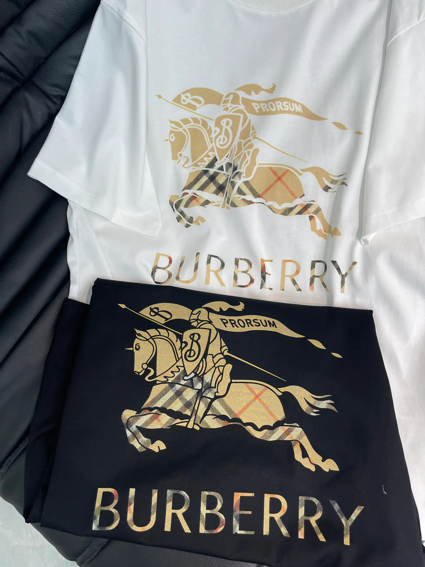 Футболки Женские Burberry 504811