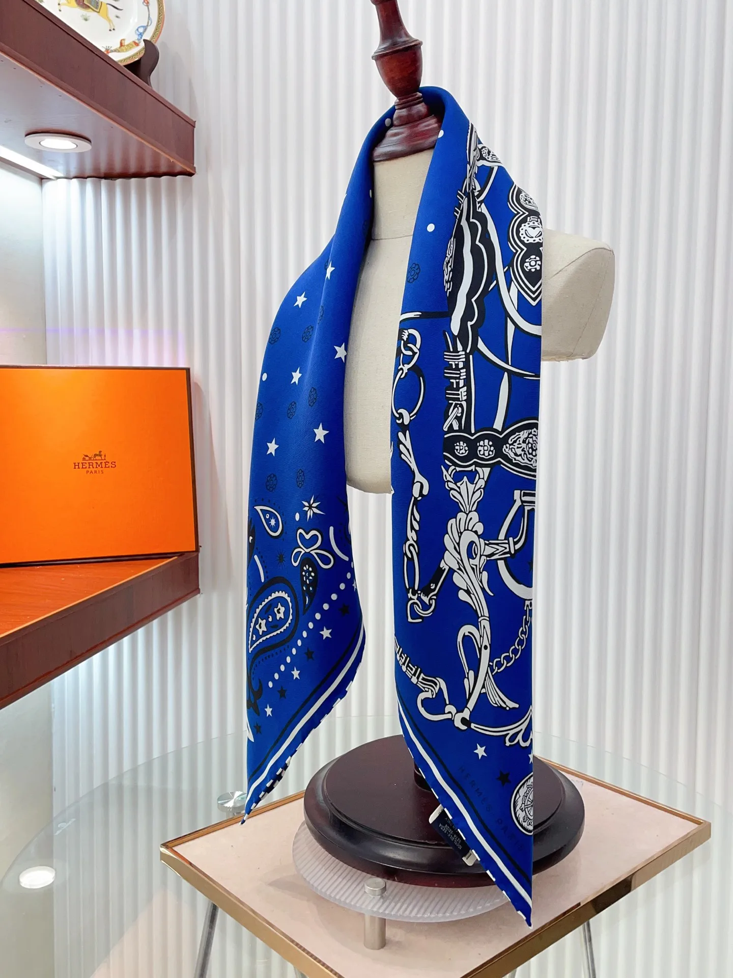 Платки Hermes 13172