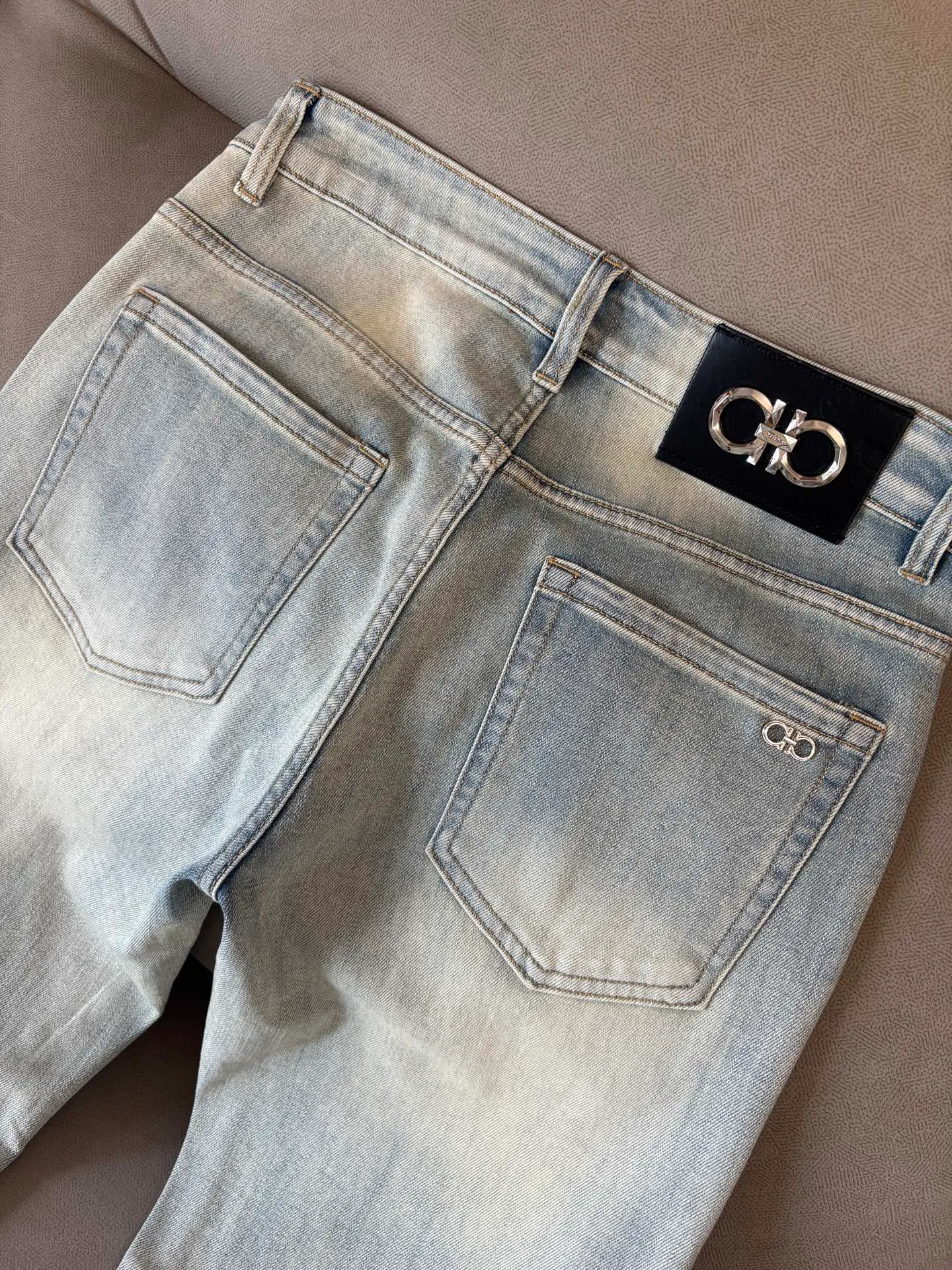 Джинсы Женские Salvatore Ferragamo 226478