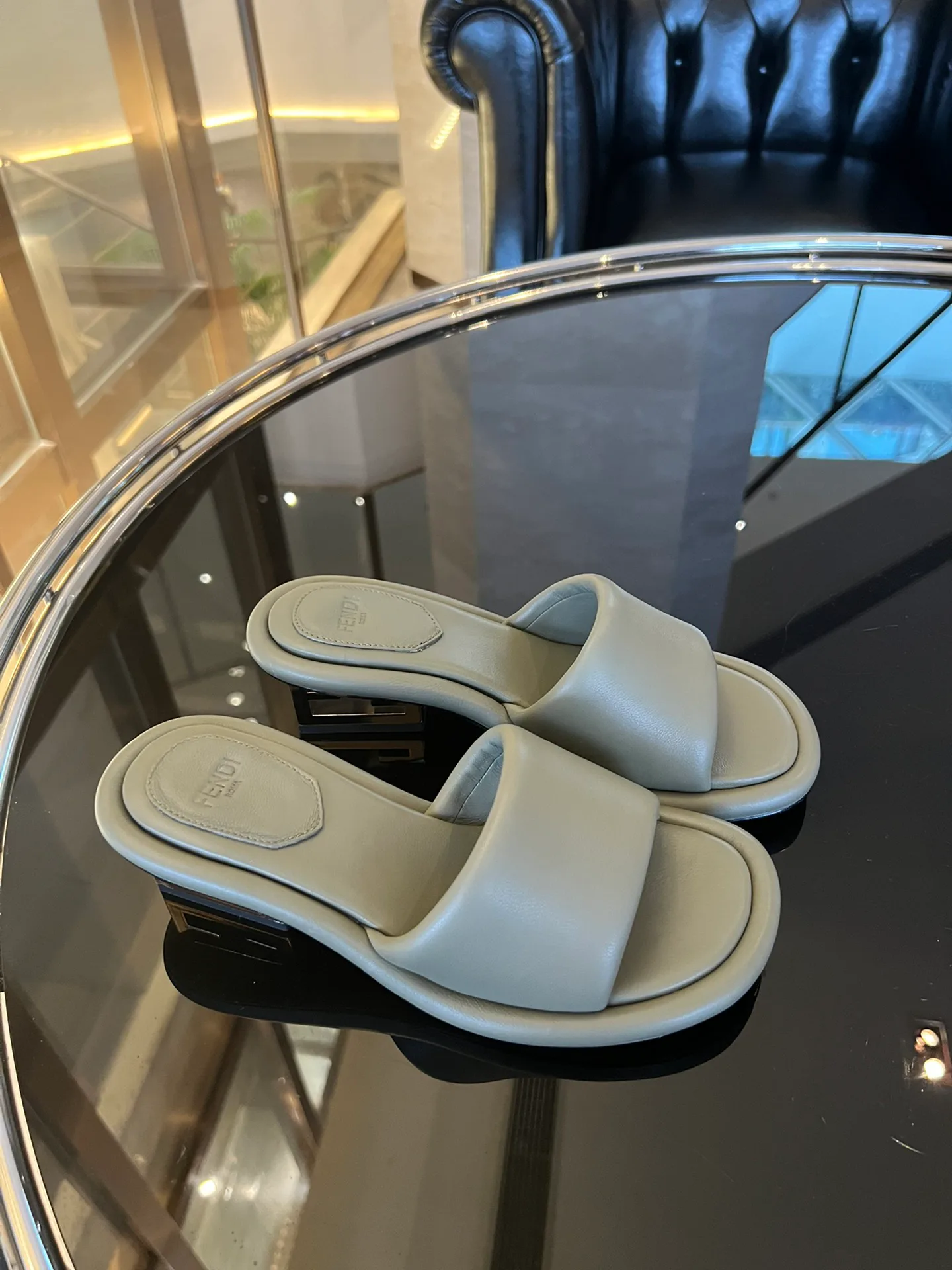 Босоножки Женские Fendi 11389