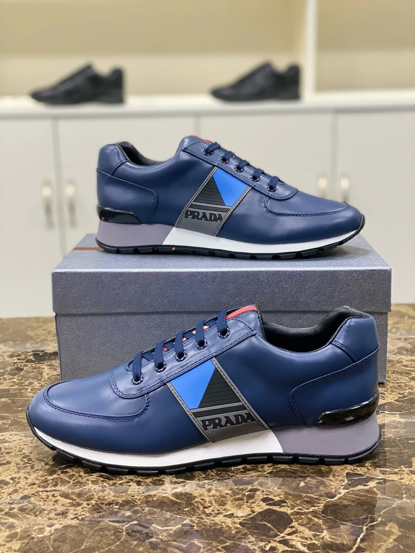 Кроссовки Мужские Prada 6264175