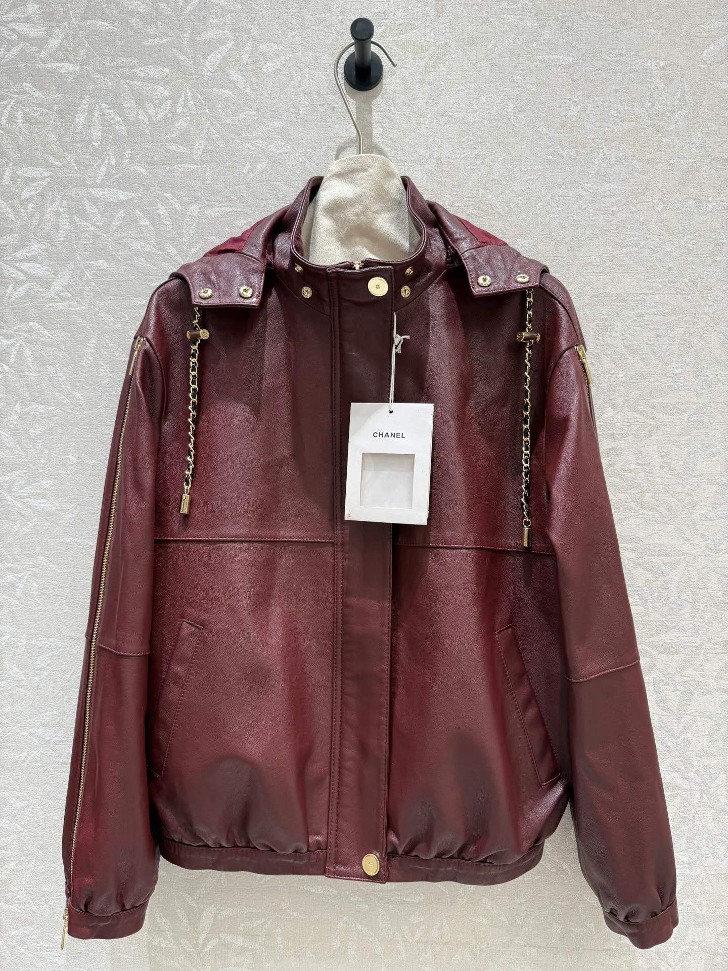 Кожаные Куртки И Дублёнки Женские Chanel 18172609