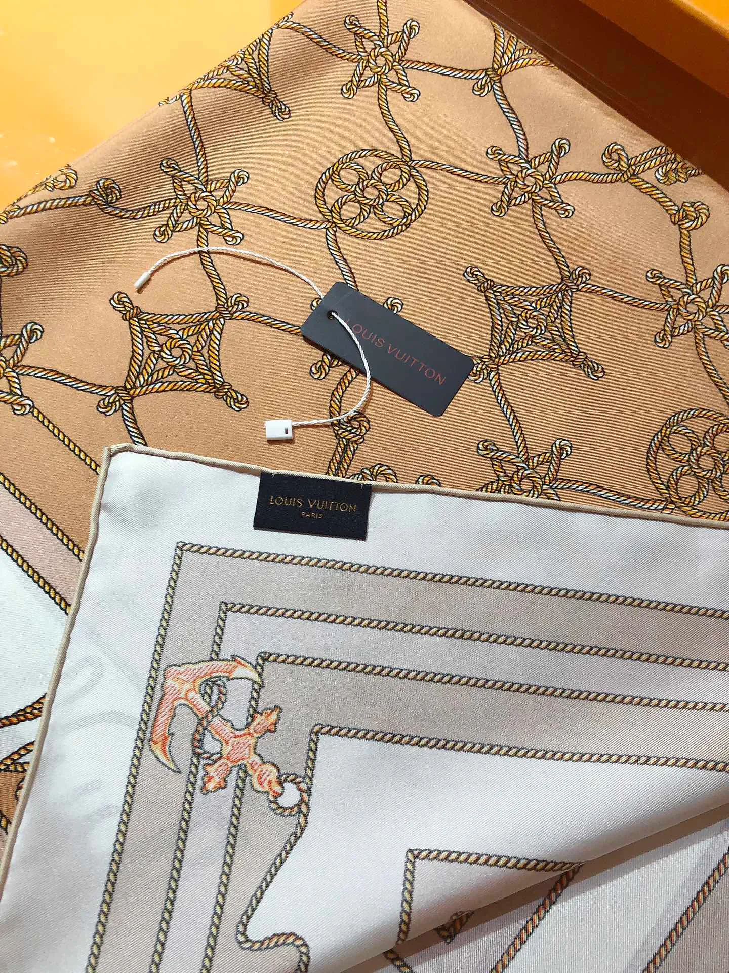 Шарфы Louis Vuitton 11446