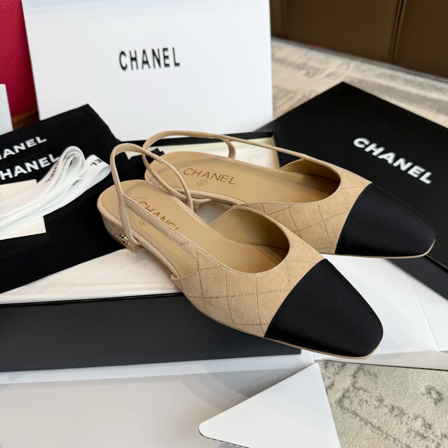 Туфли Женские Chanel 17686765