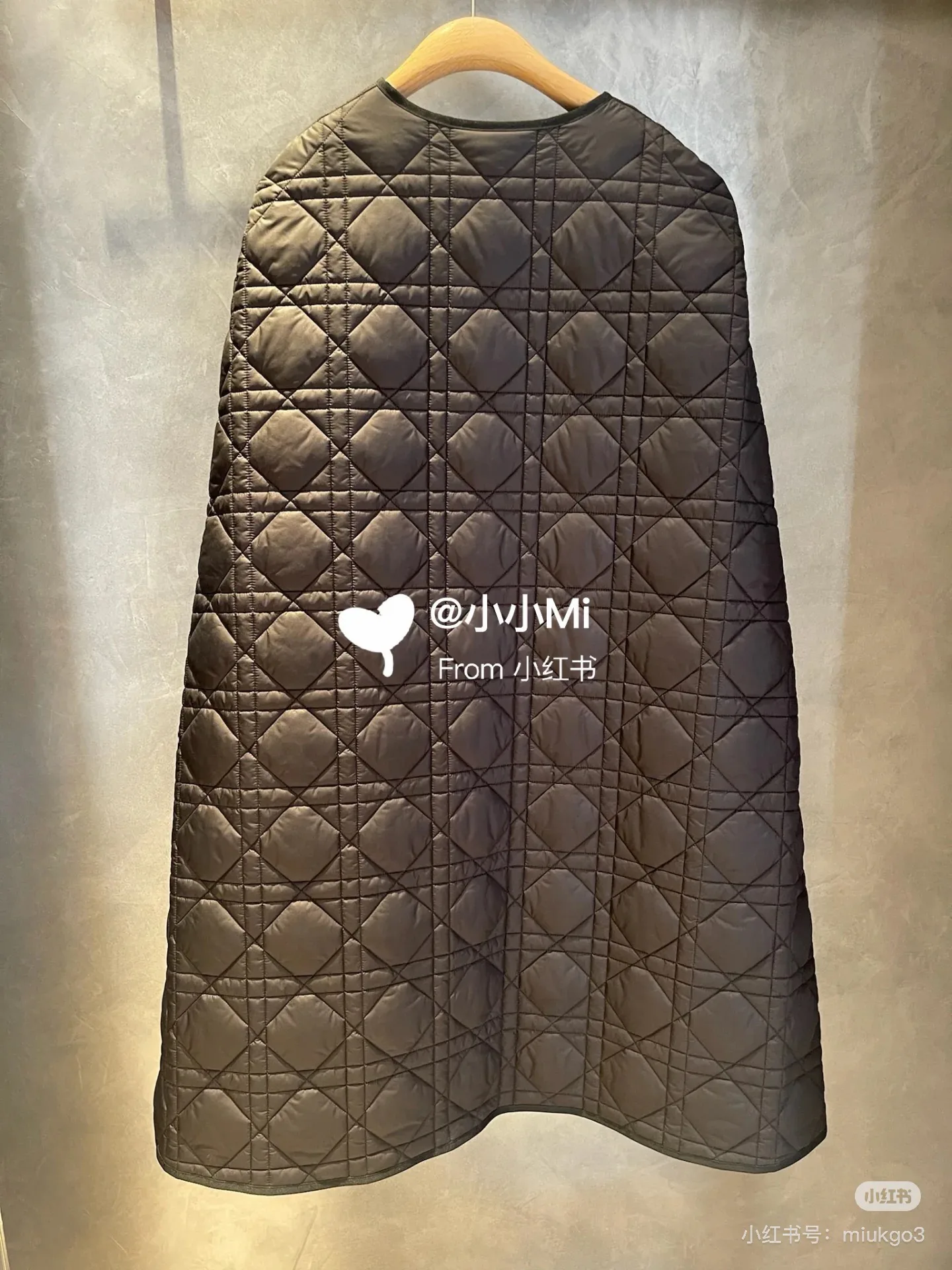 Пальто Женские Christian Dior 18106500