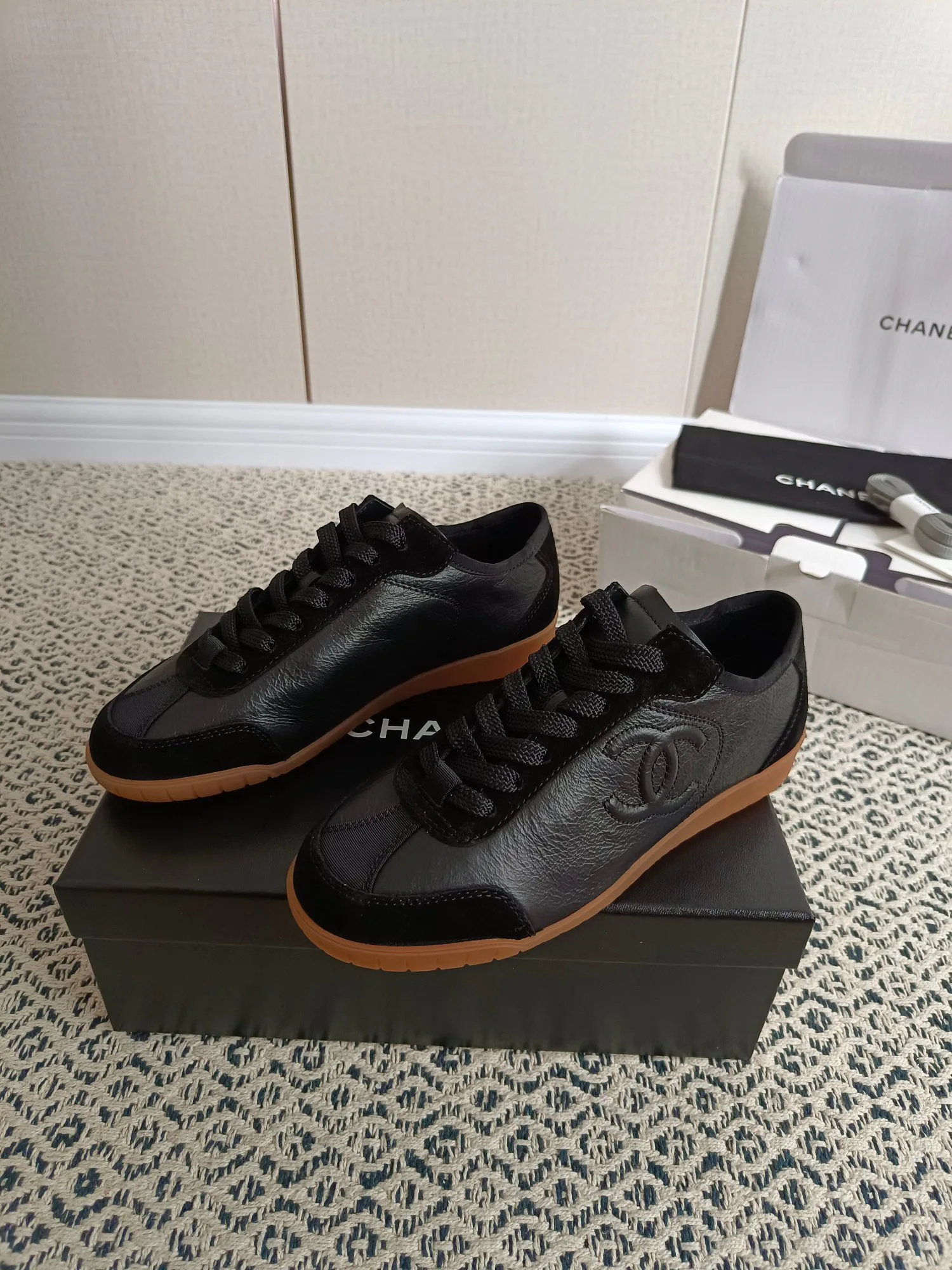 Кроссовки Женские Chanel 1285042