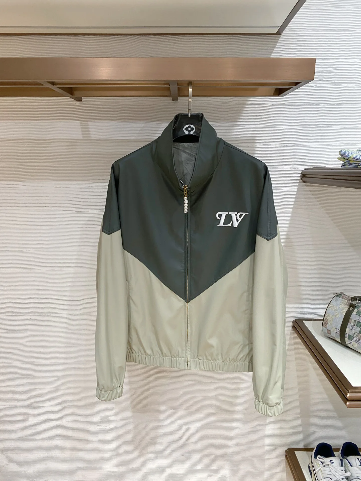 Куртки И Пуховики Мужские Louis Vuitton 10300315